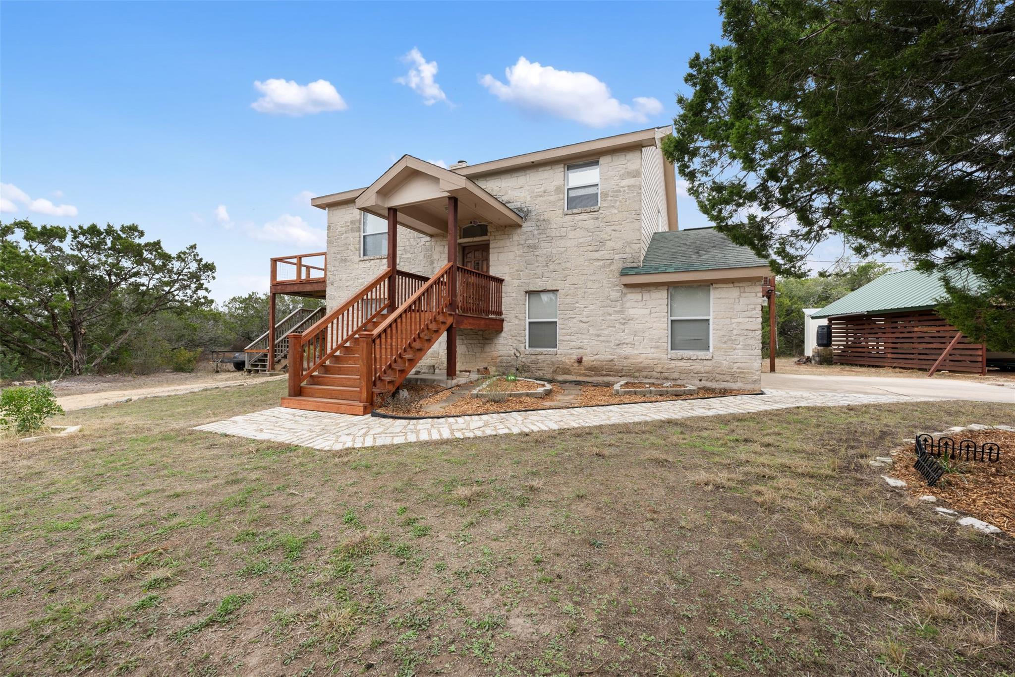15101 Foy Dr