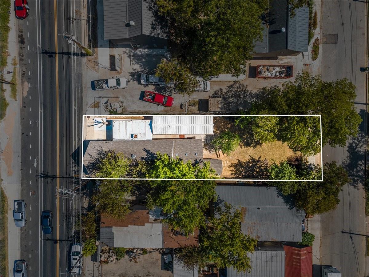 2606 Santa Rosa St