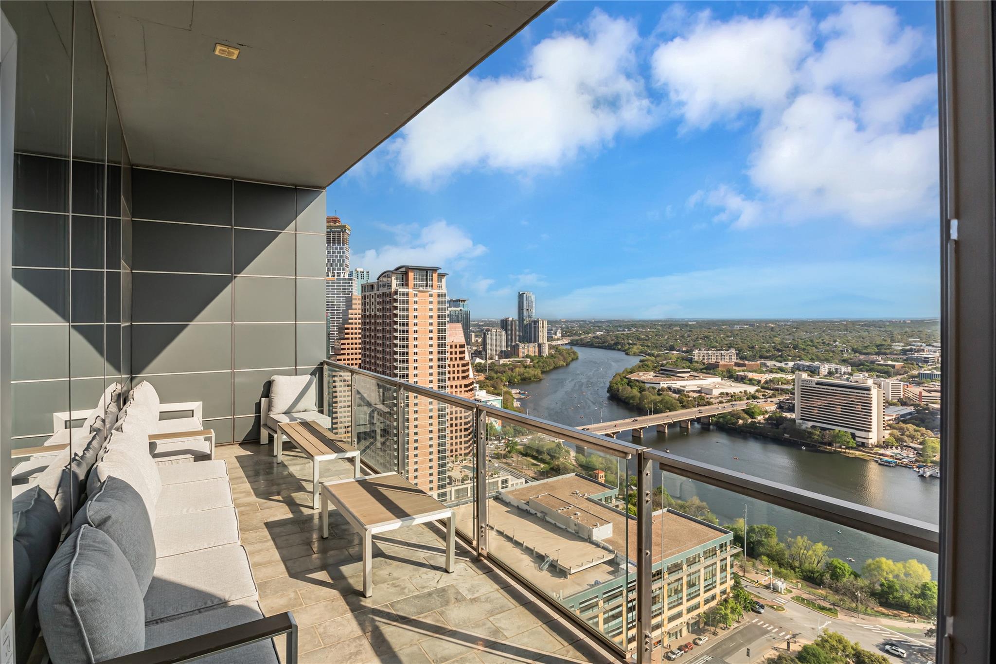 210 Lavaca St