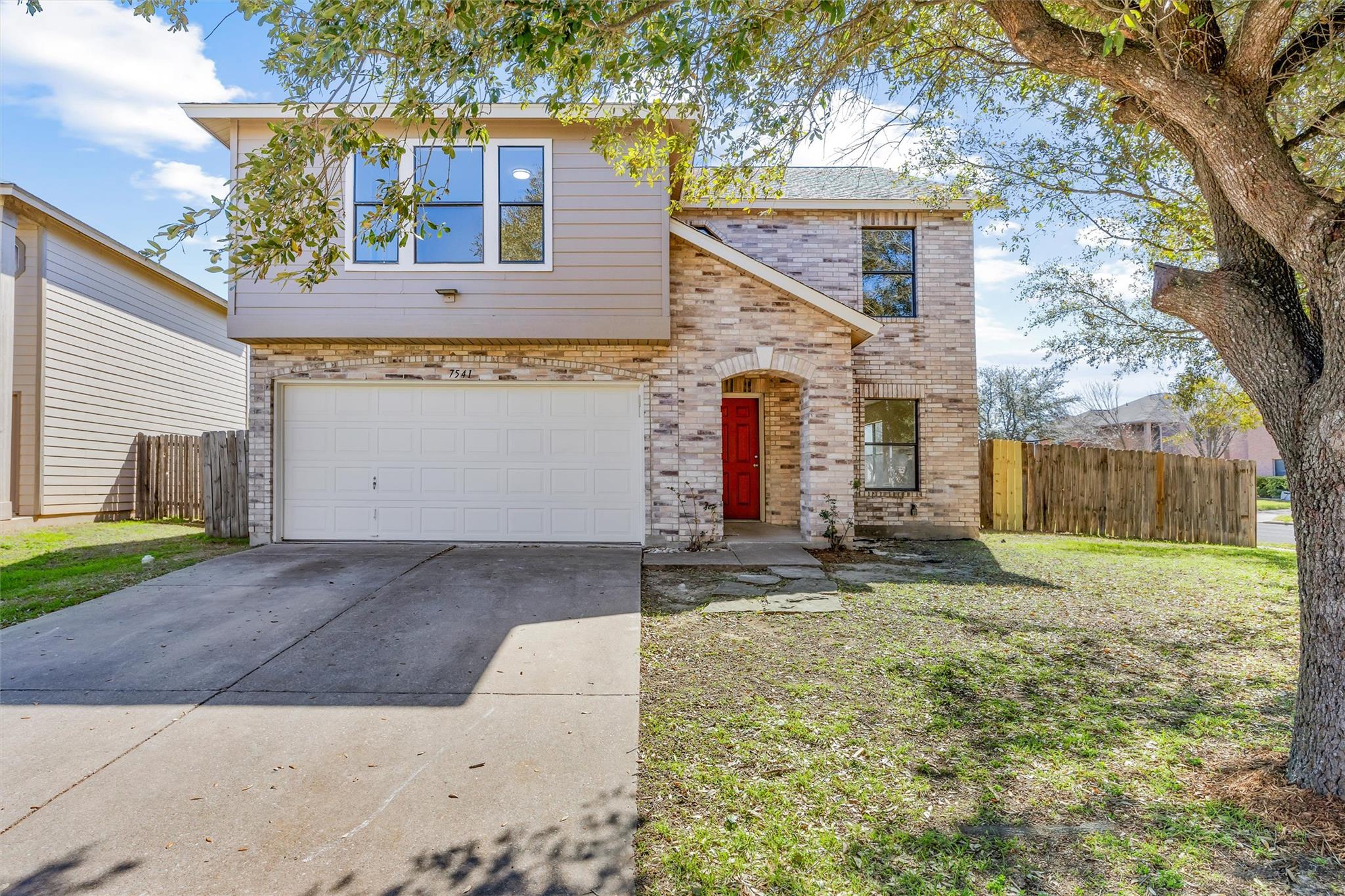 7541 Redrick Dr