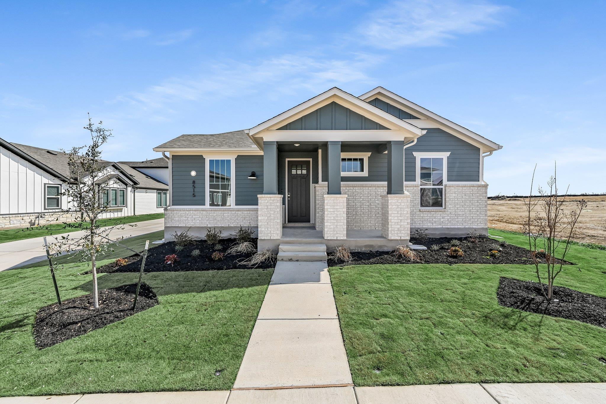 8515 Dongan Dr