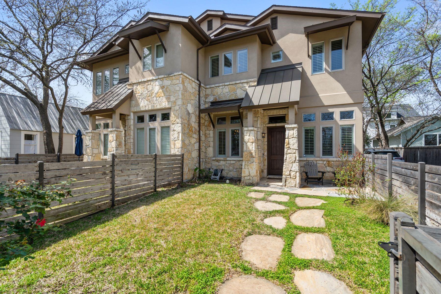 2002 Kinney Ave