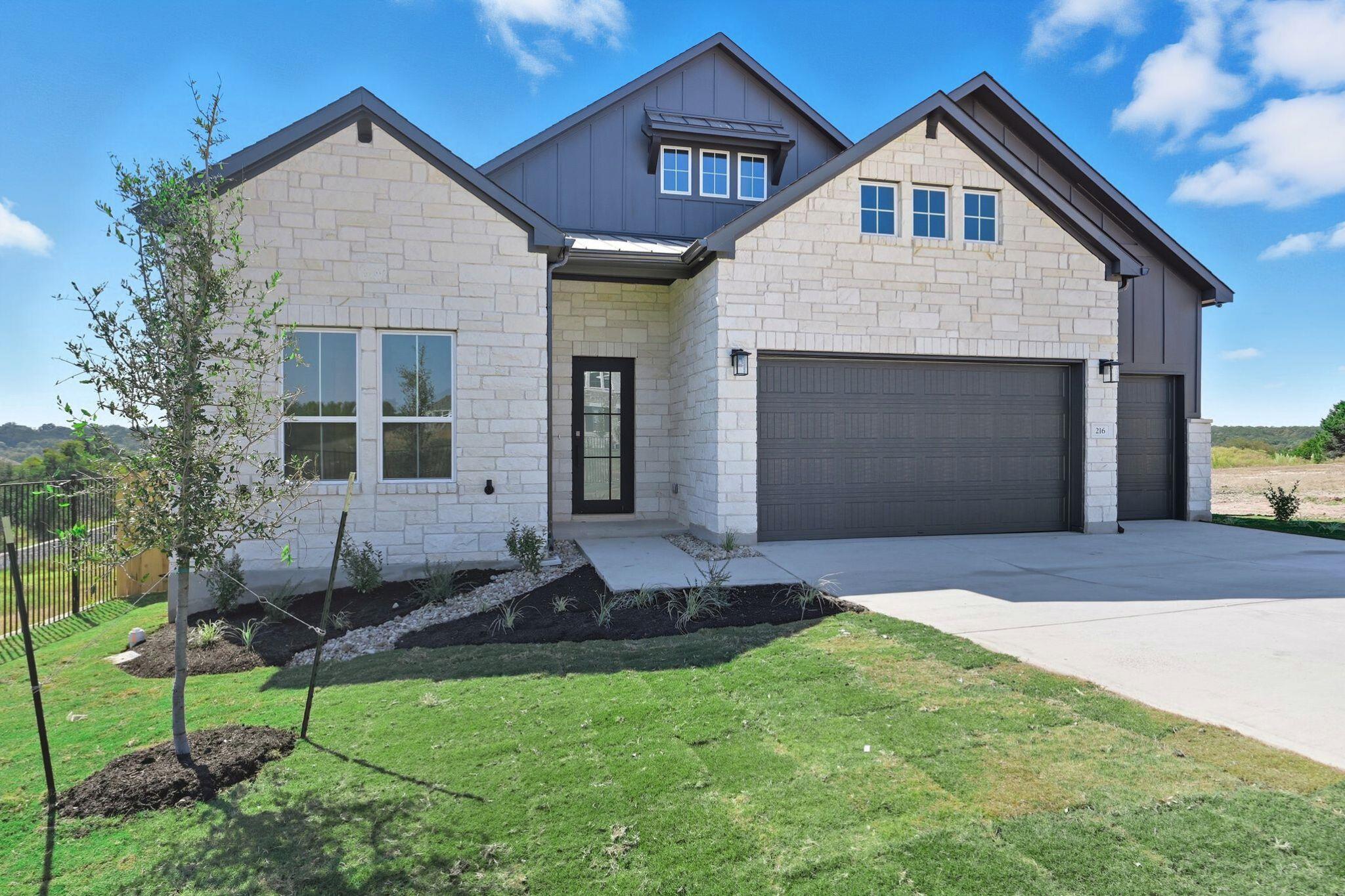 216 Moria Ct