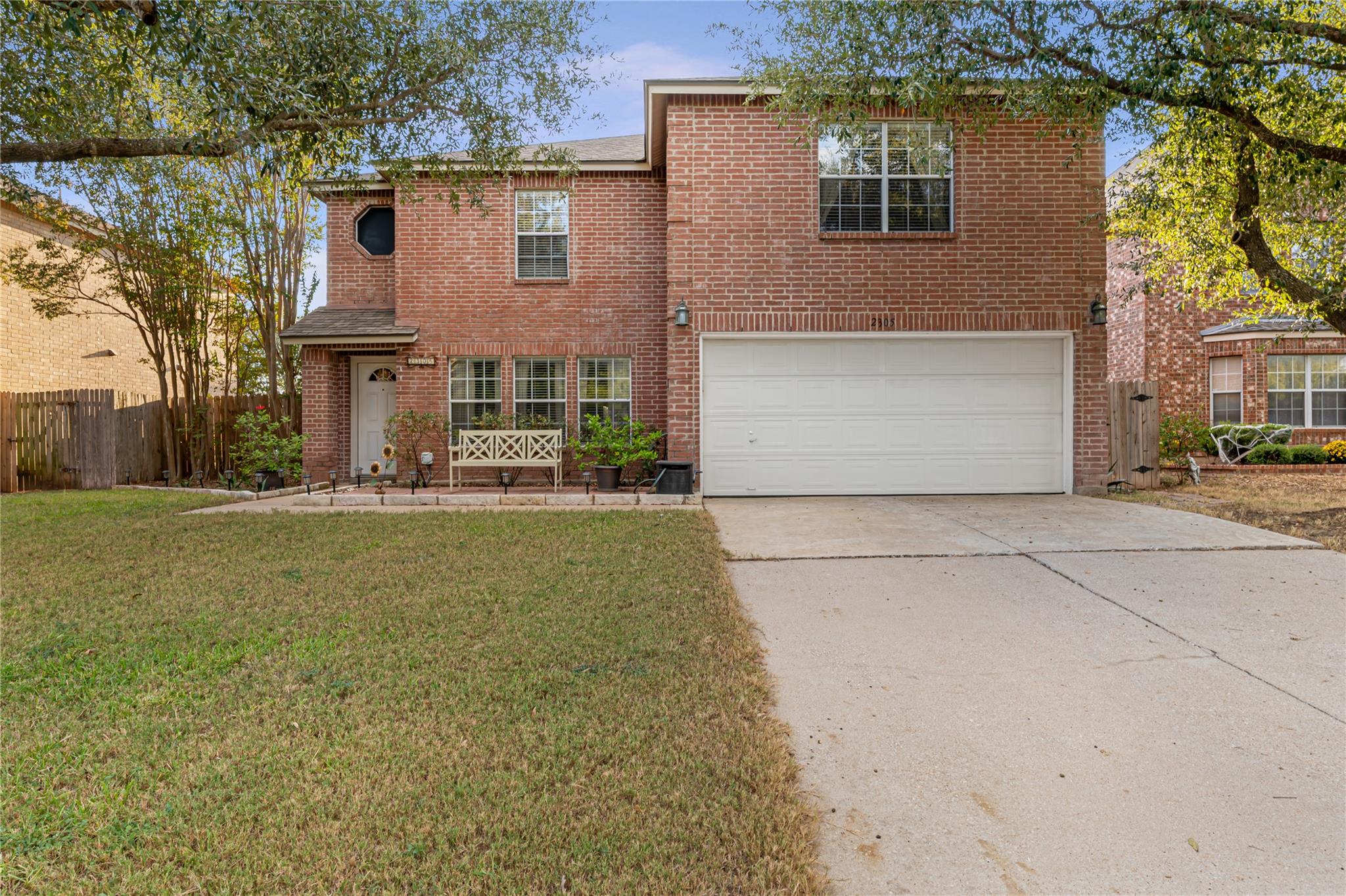 2305 Little Tree Bnd