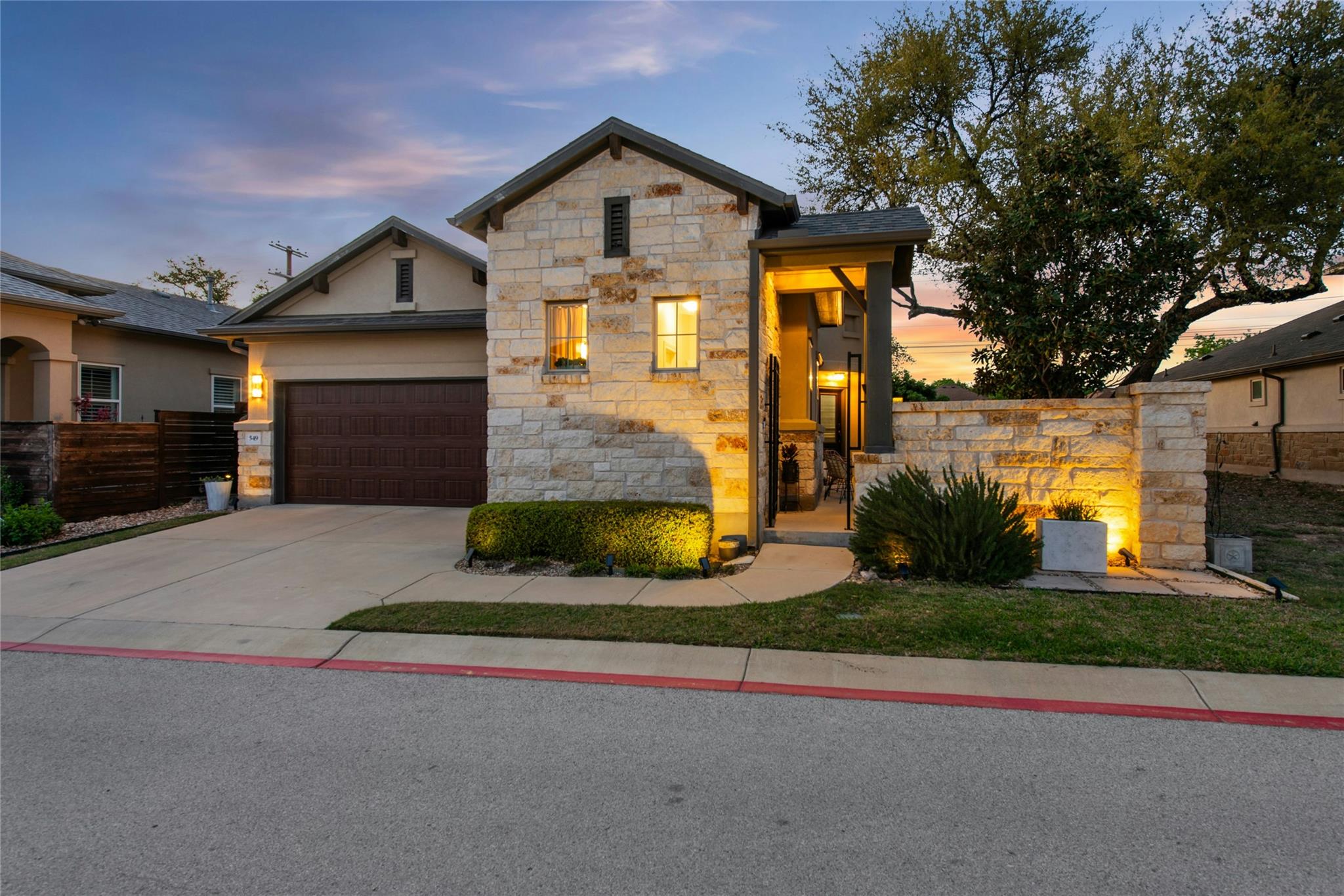 549 Clubhouse Dr