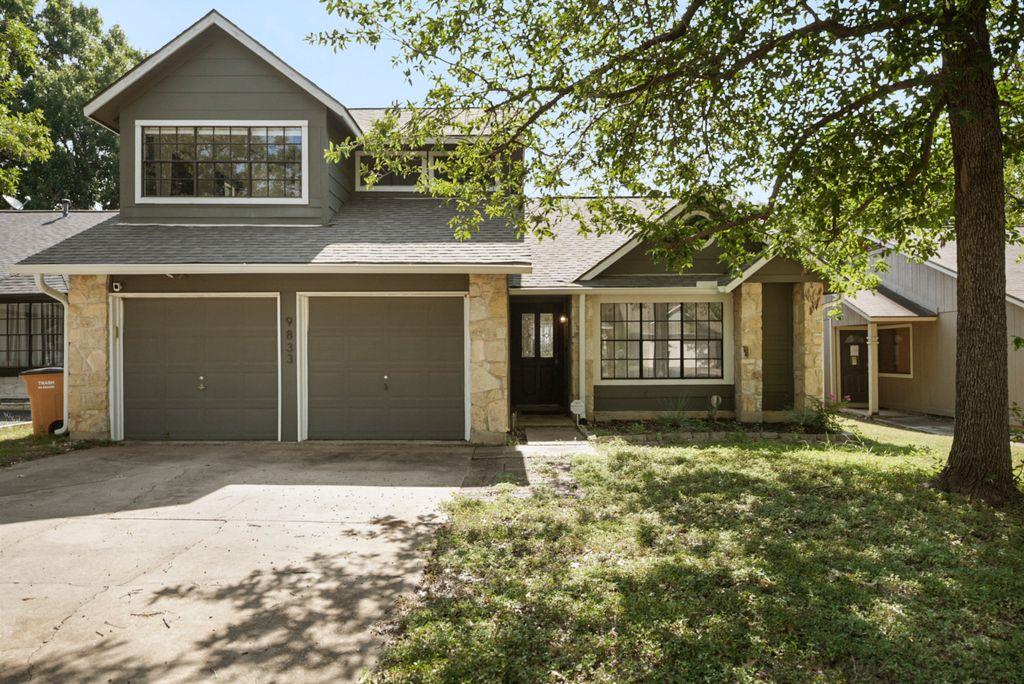 9833 Briar Ridge Dr