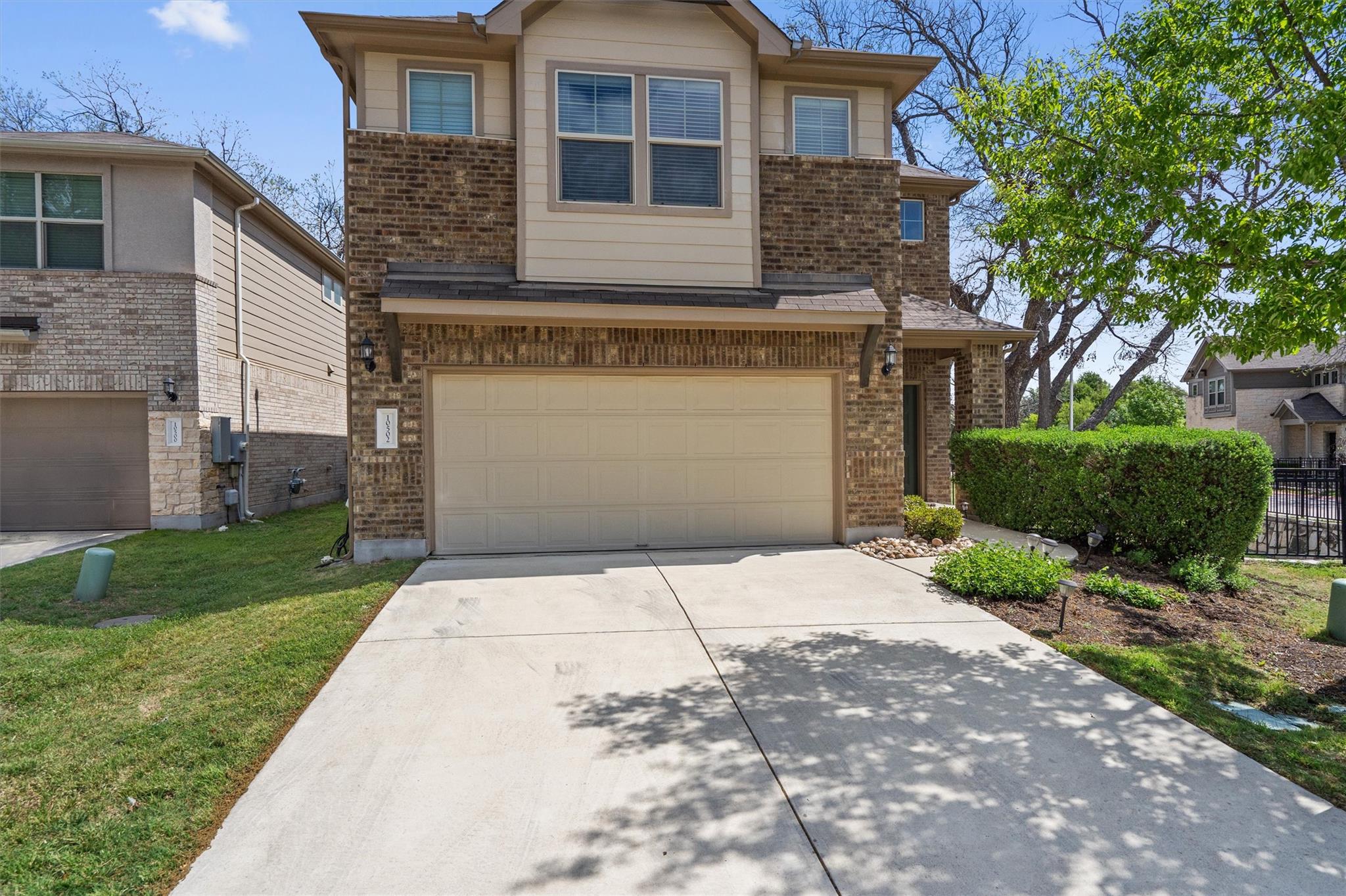 10502 Turnbull Loop