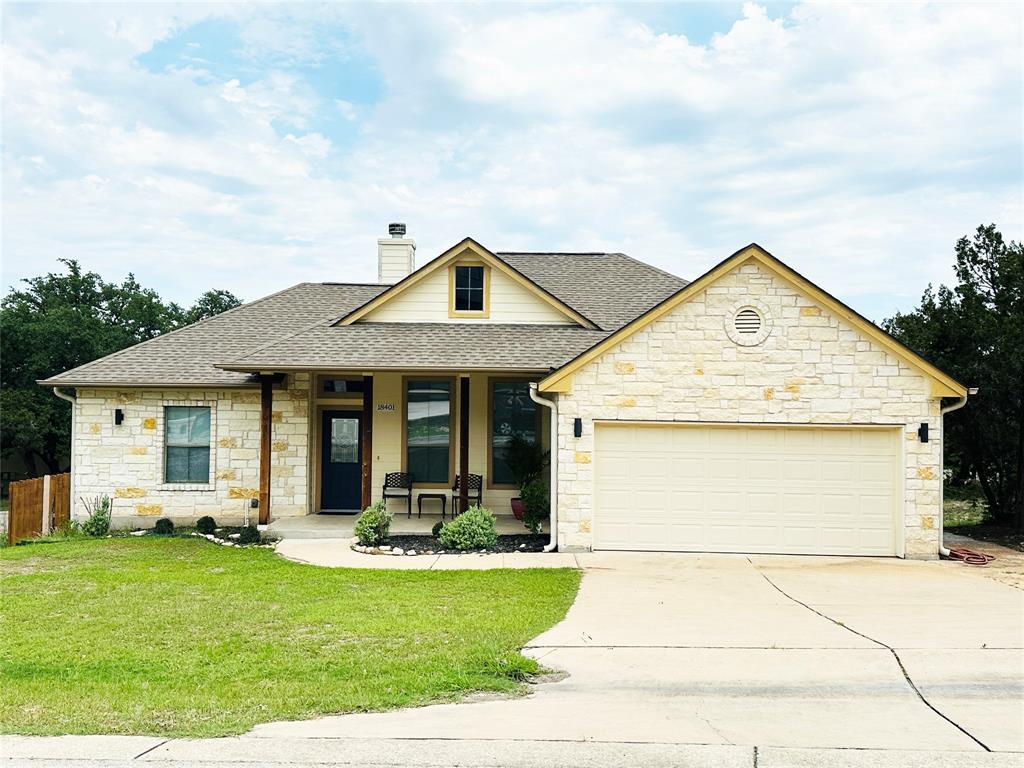 18401 Lakeland Dr