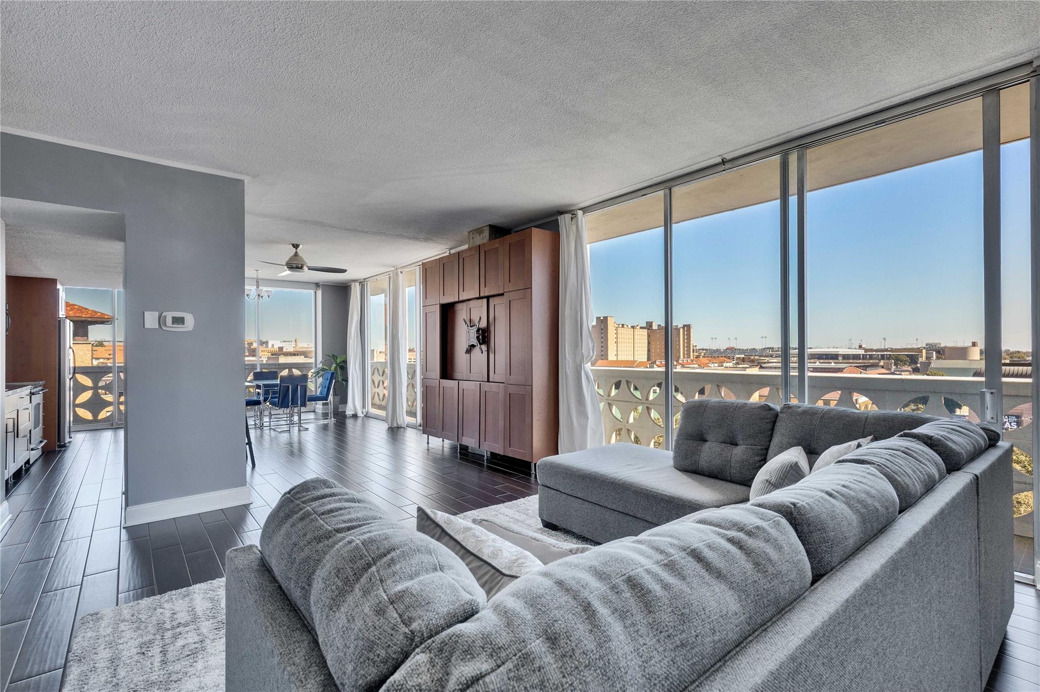 1801 Lavaca St
