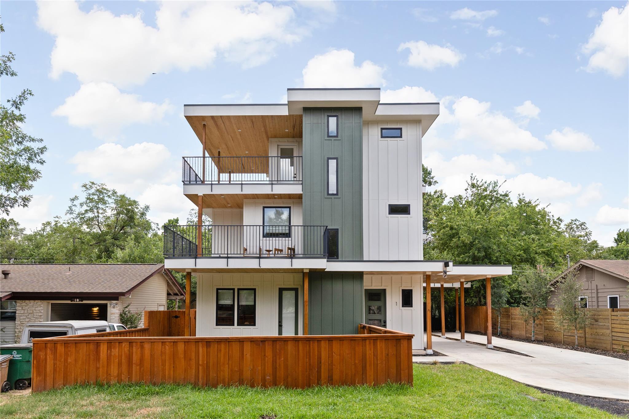 4530 Clawson Rd