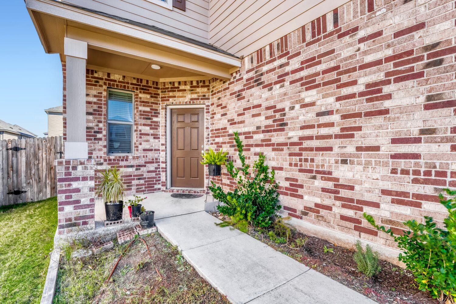 13400 Dolley Madison St