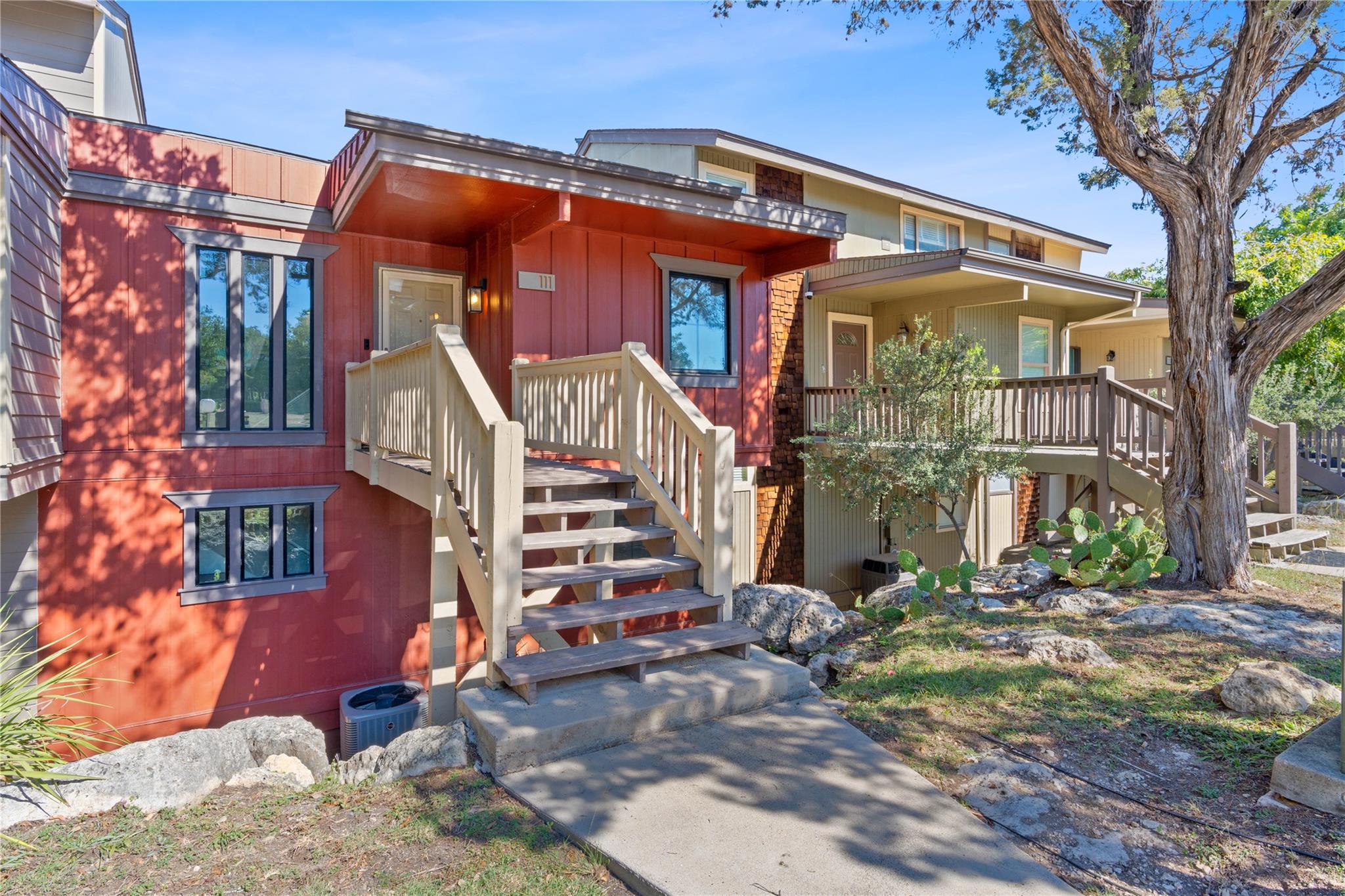 111 Comanche Pt