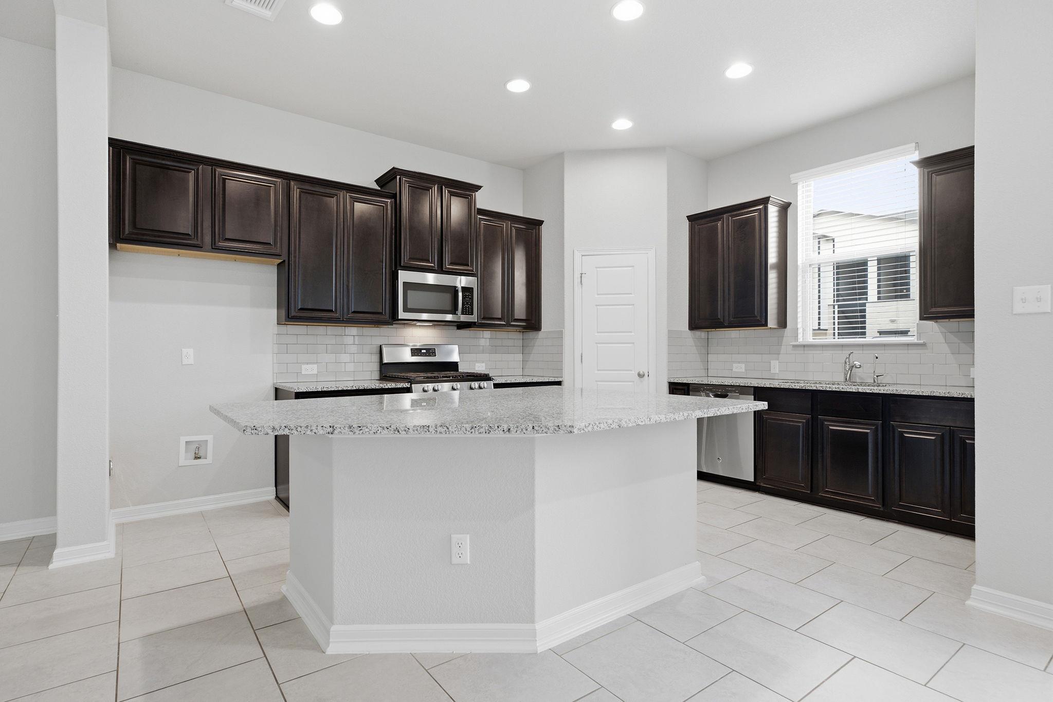 2210 Dillon Pond Ln