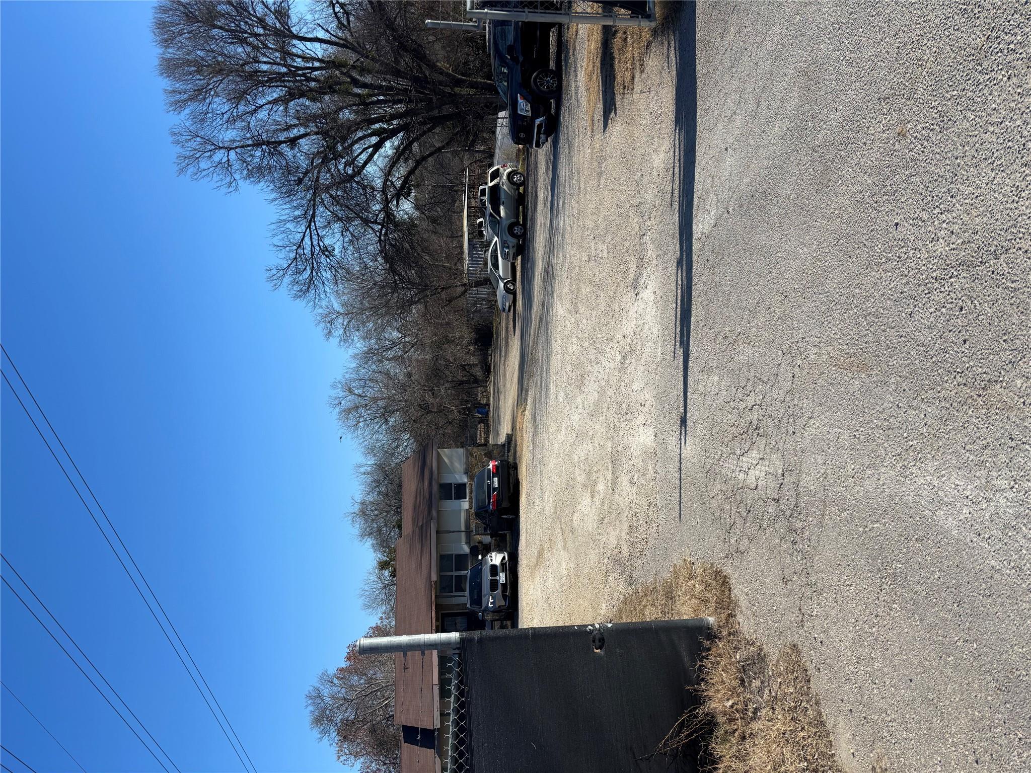 2214 Gardenia Dr