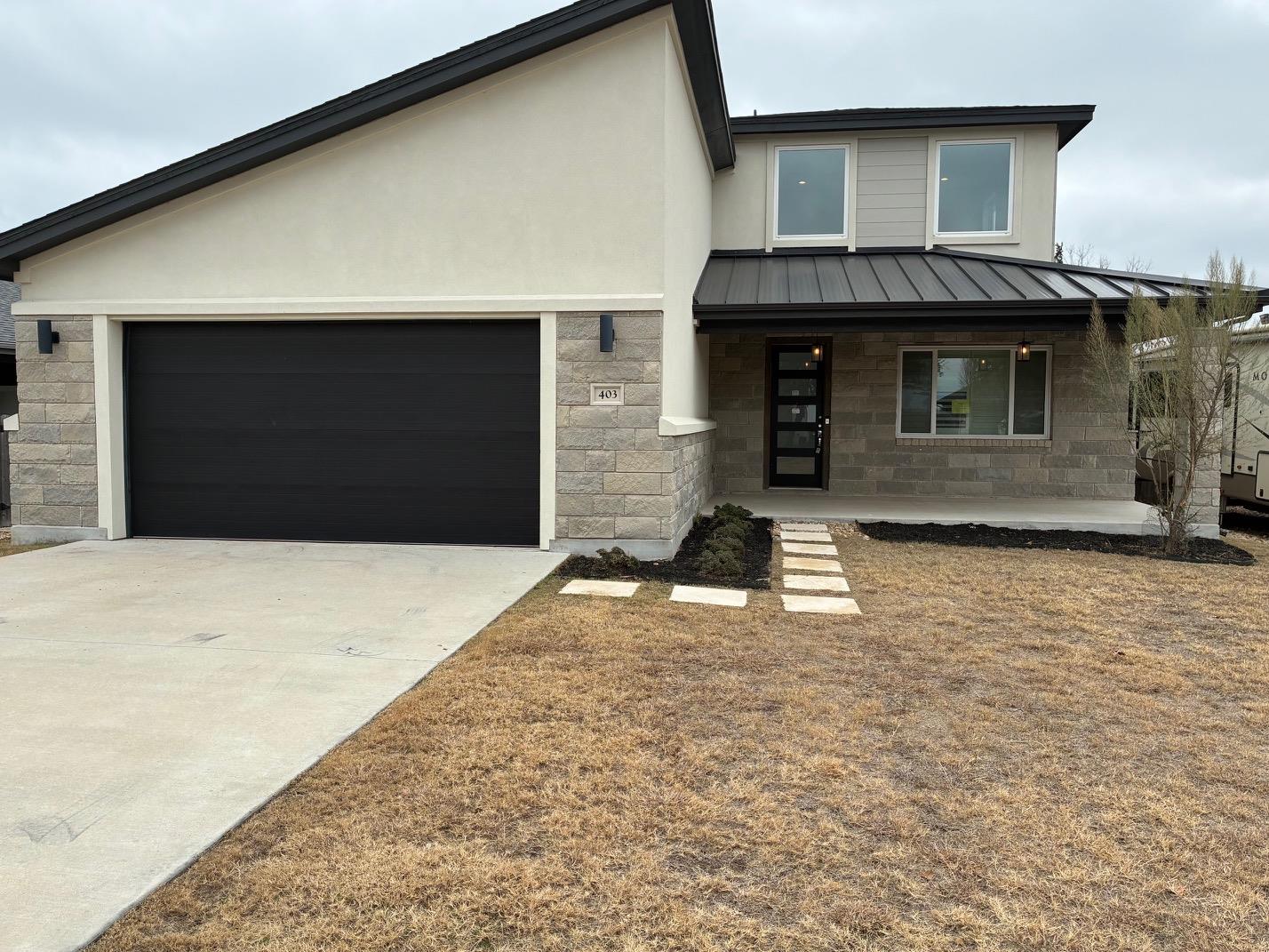 403 Summit Ridge Dr