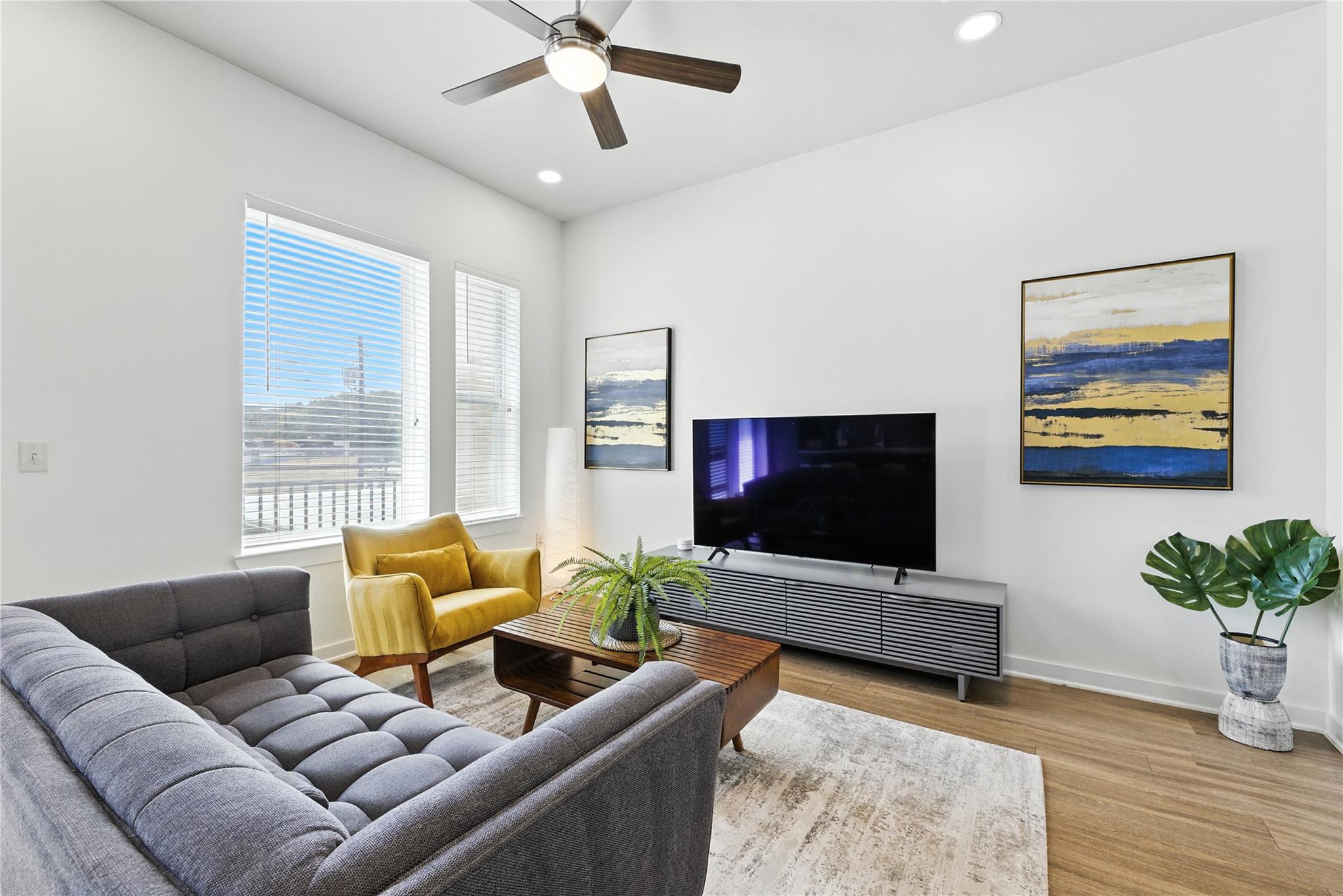 1900 Barton Springs Rd