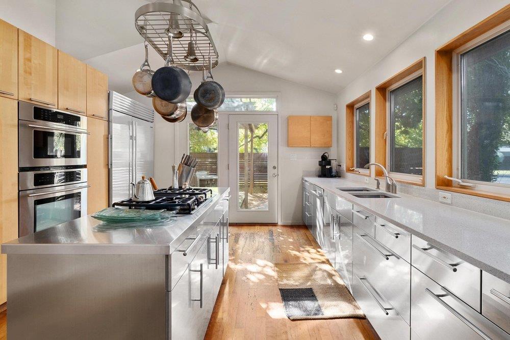 3514 Bridle Path