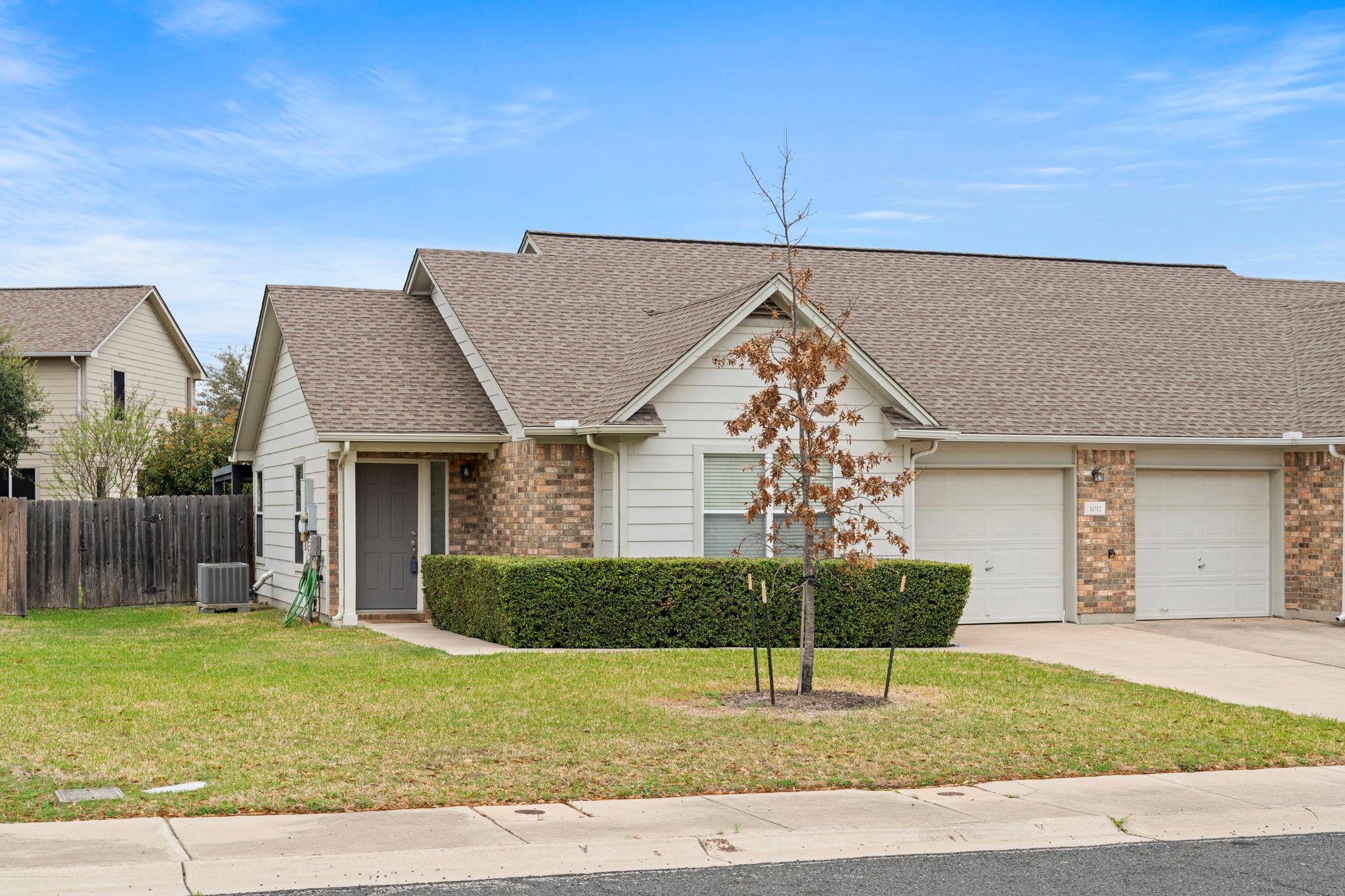1011 Janae Ct