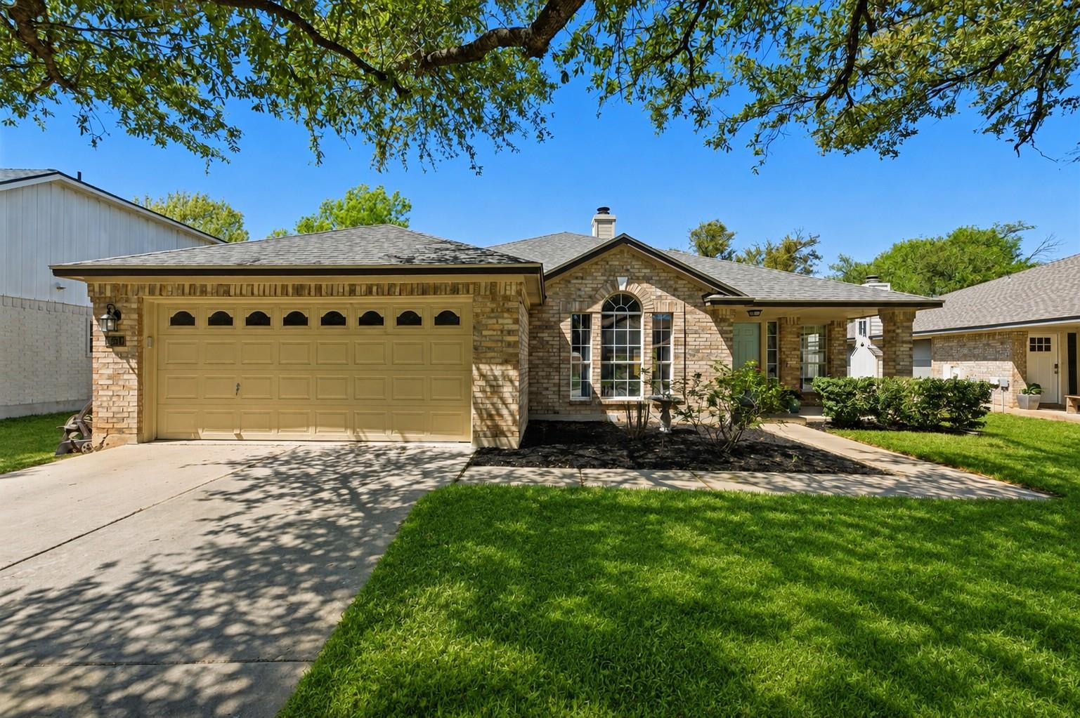 15514 Cadoz Dr