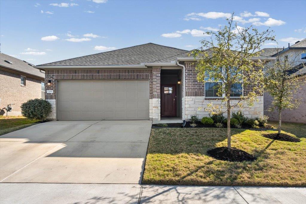 209 Connor Ln