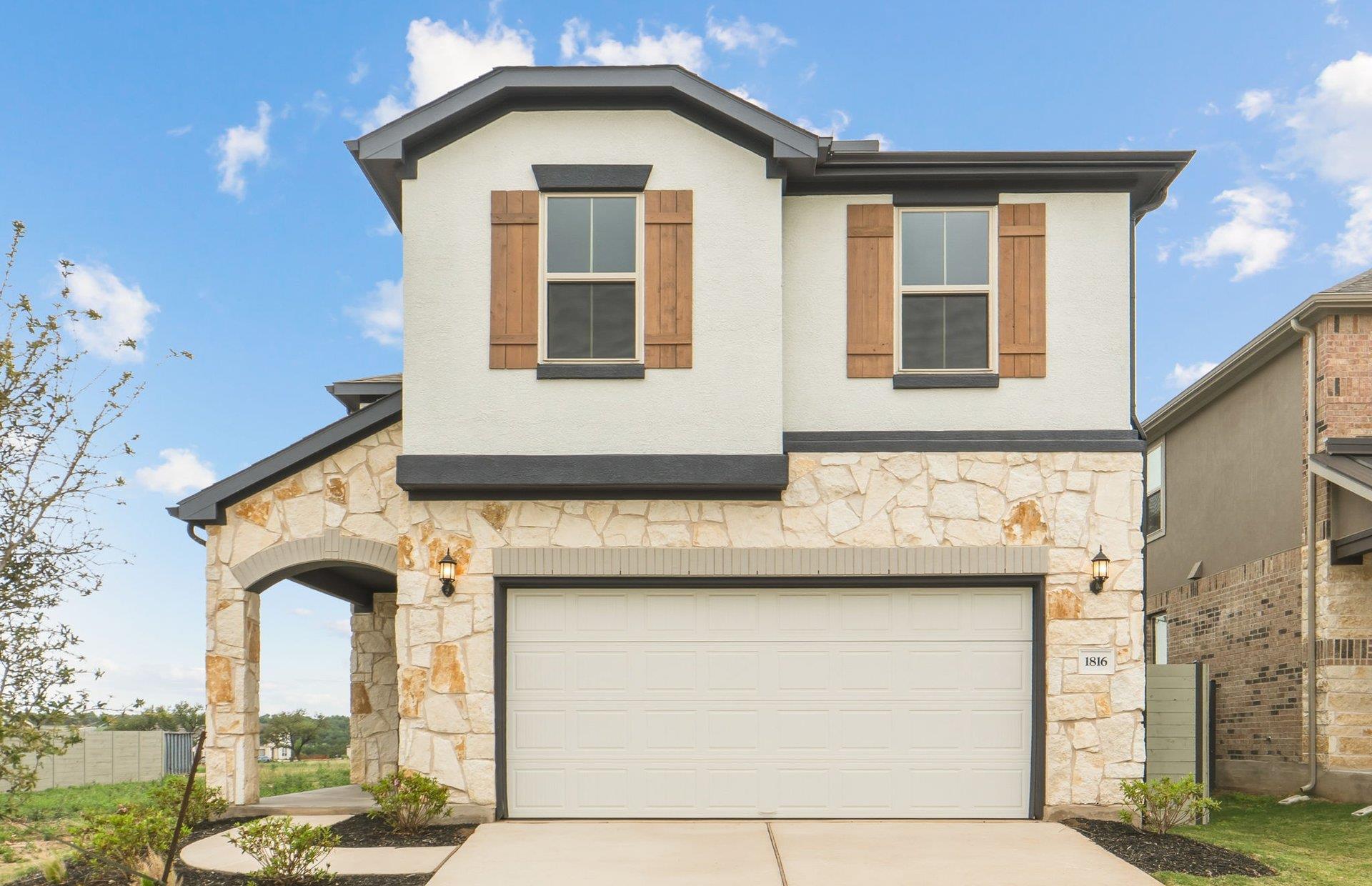 1816 Spring Mountain Cv