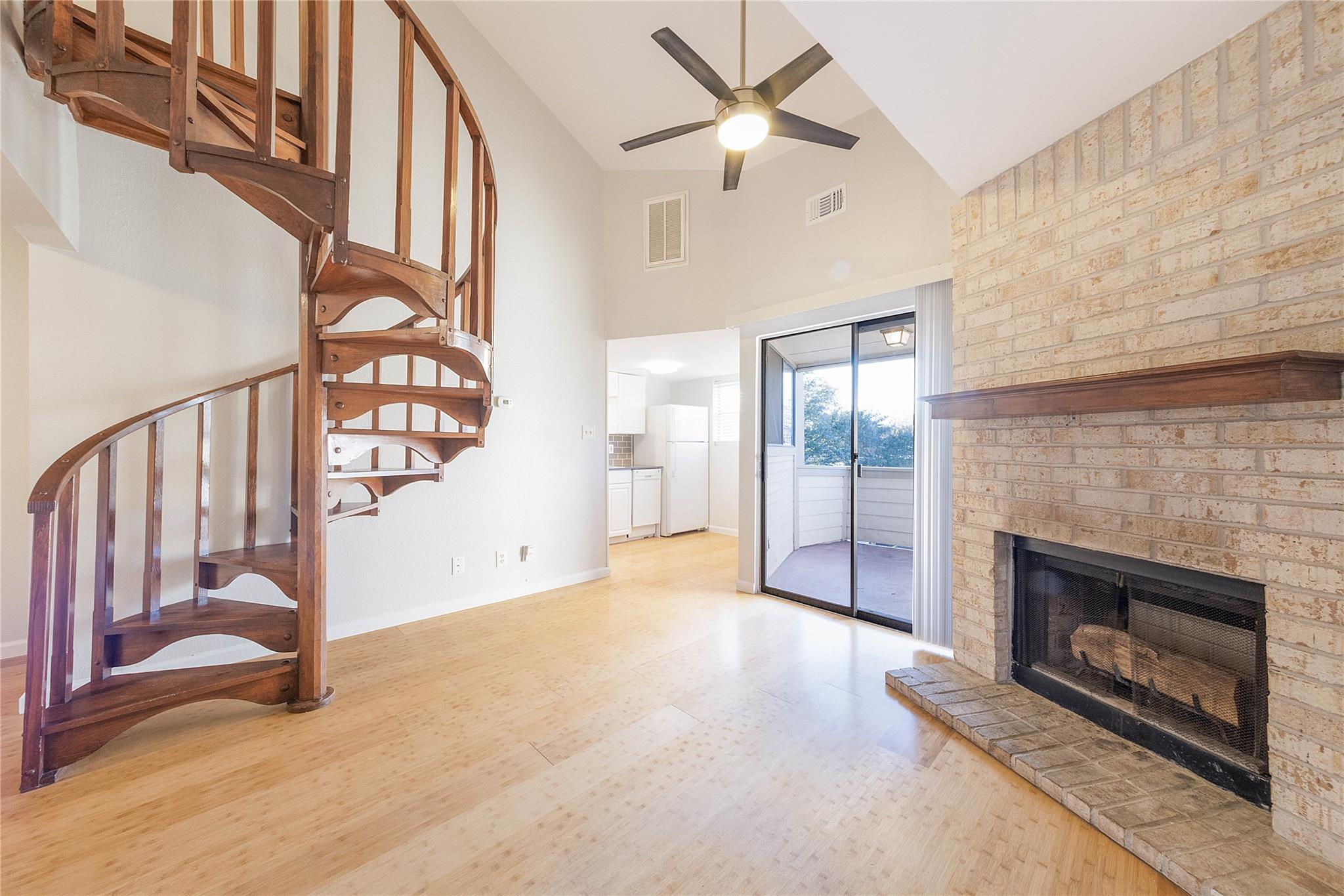 2500 Burleson Rd