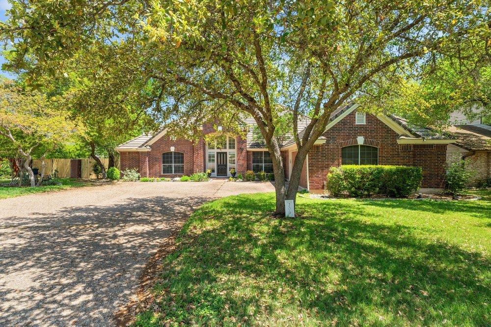 209 El Rio Dr
