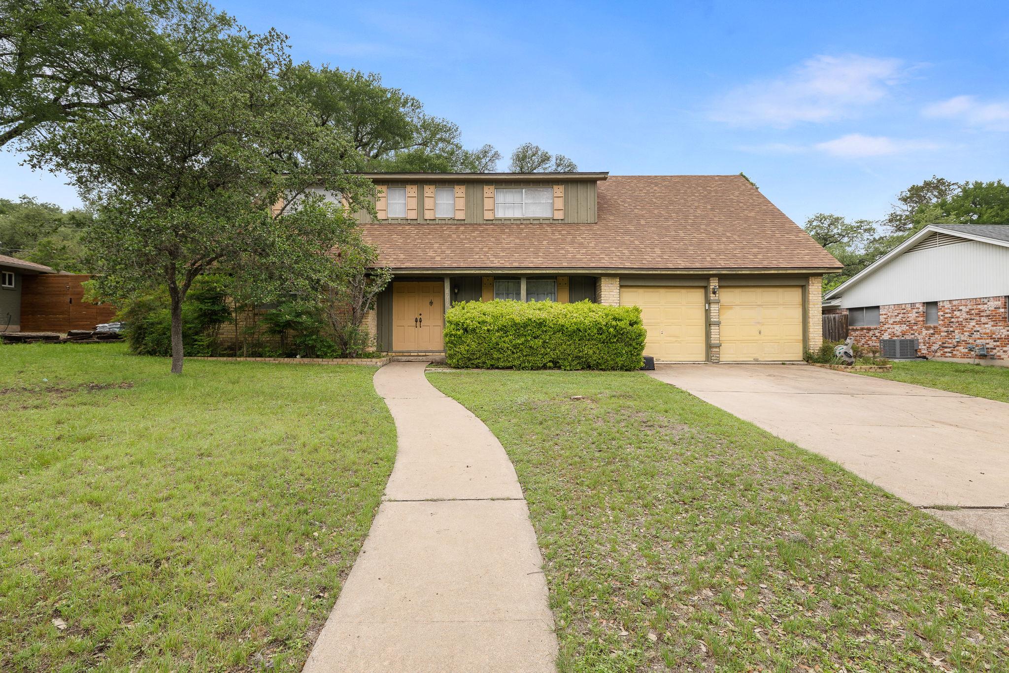 8616 Willowick Dr