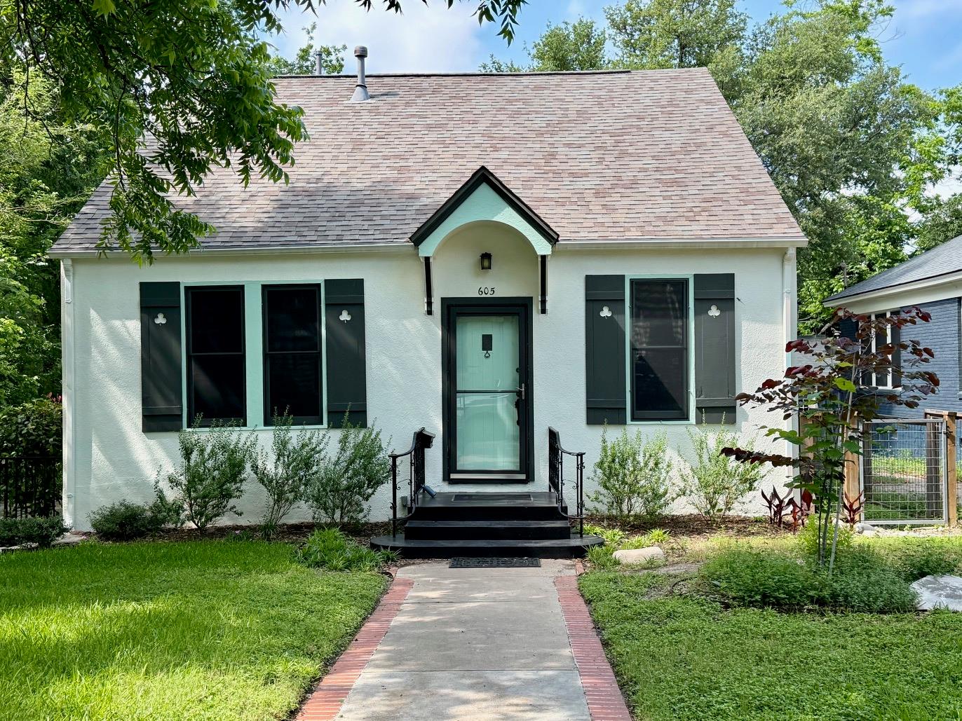 605 Texas Ave