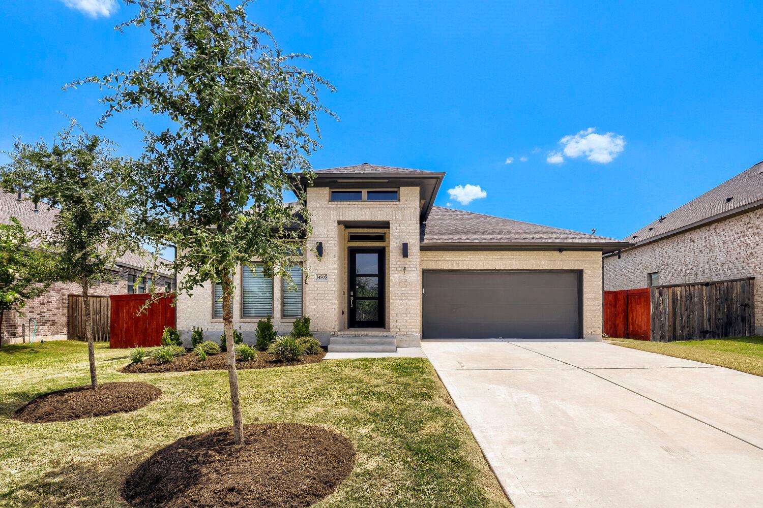 14505 Kira Ln