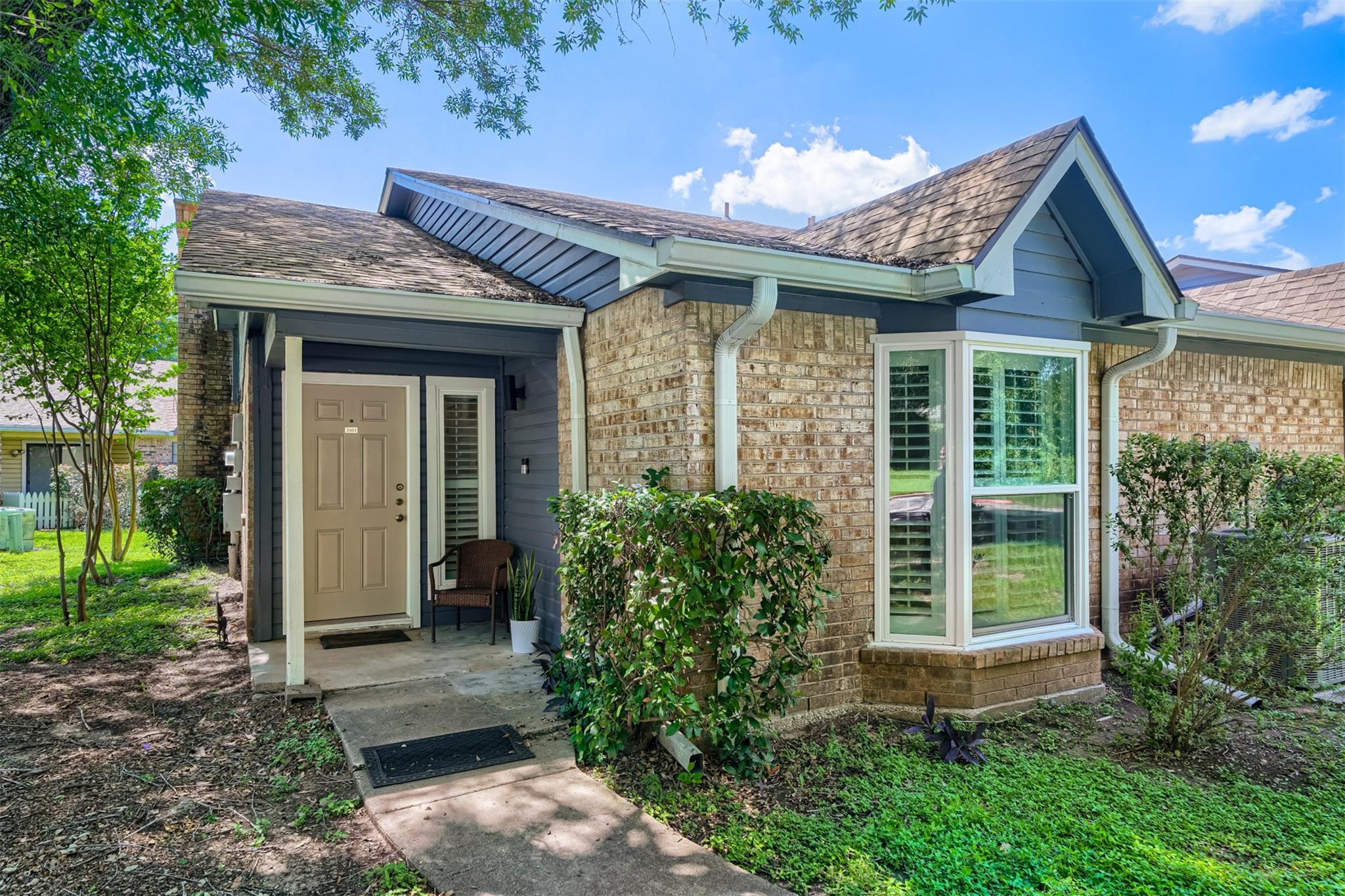 1601 Faro Dr