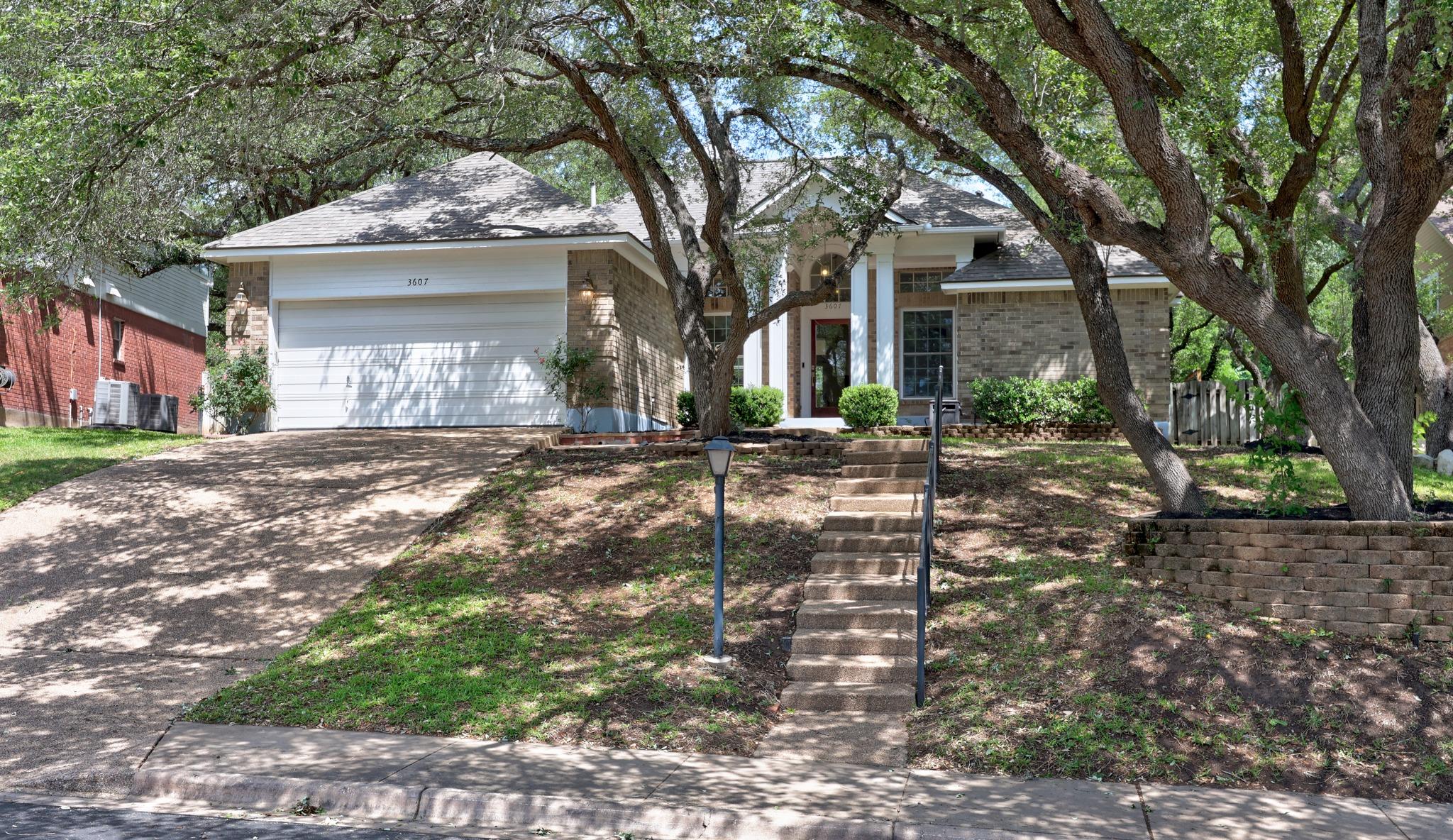 3607 Latimer Dr