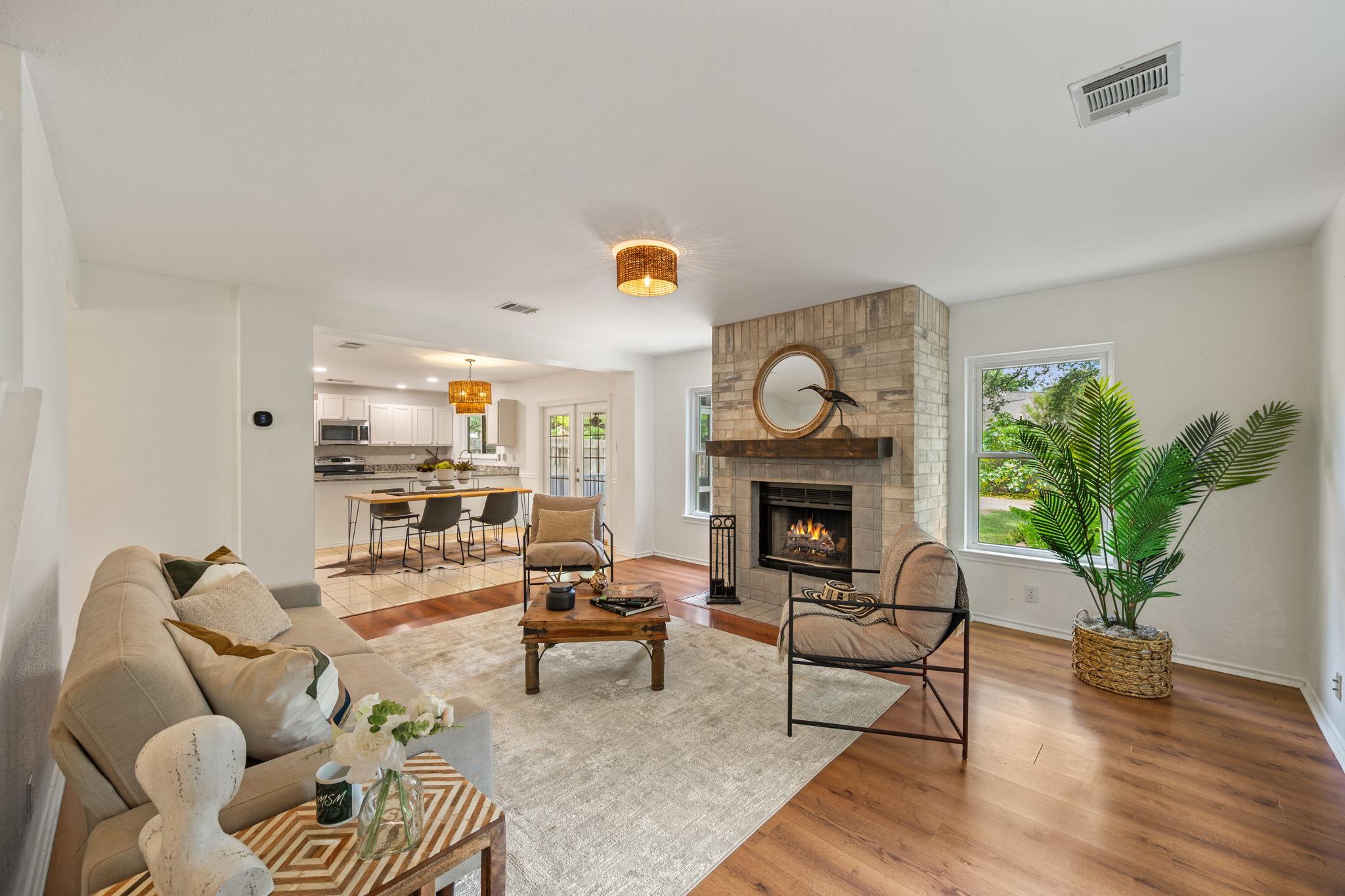 1314 Chalk Ln