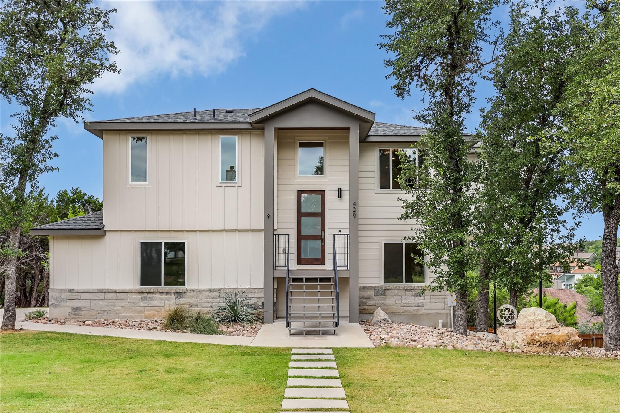 429 Summit Ridge Dr
