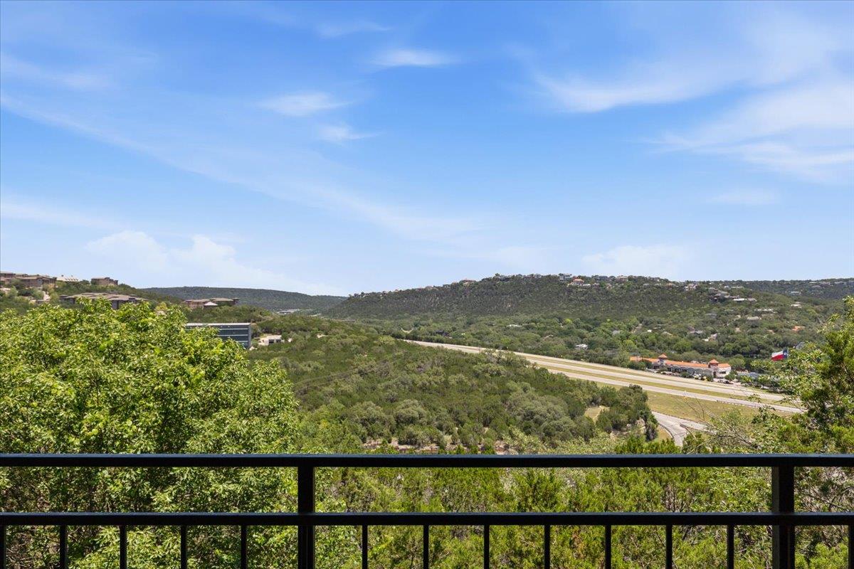 6000 Shepherd Mountain Cv