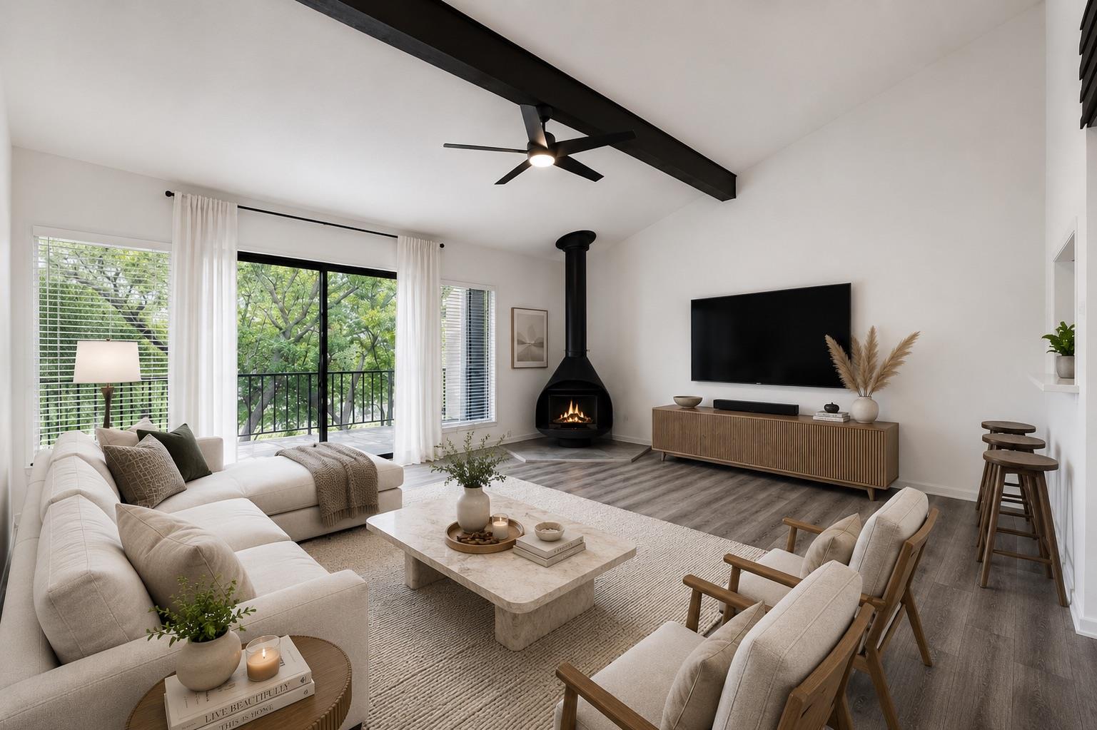 18801 Hogan Cir