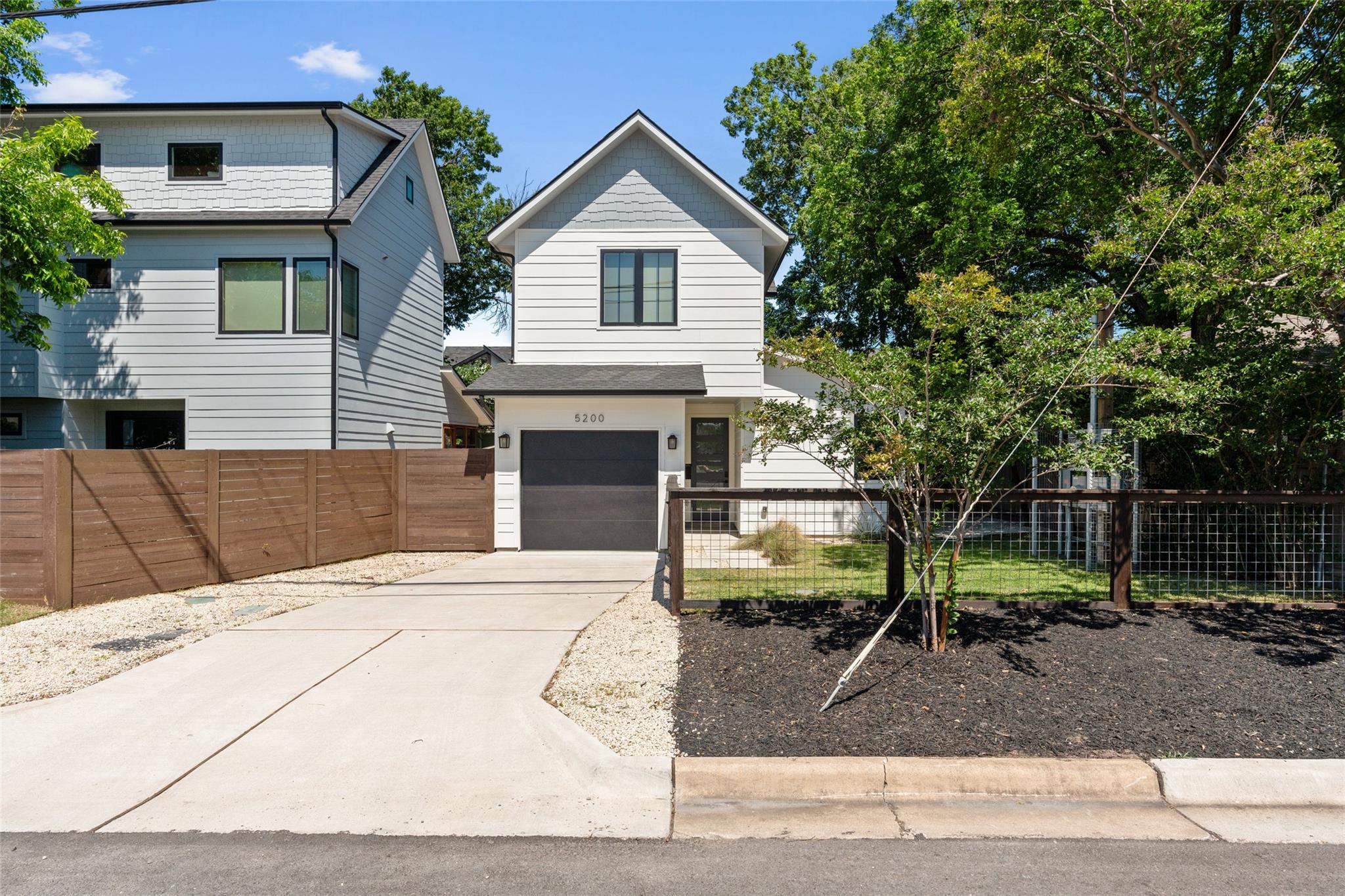 5200 Grover Ave