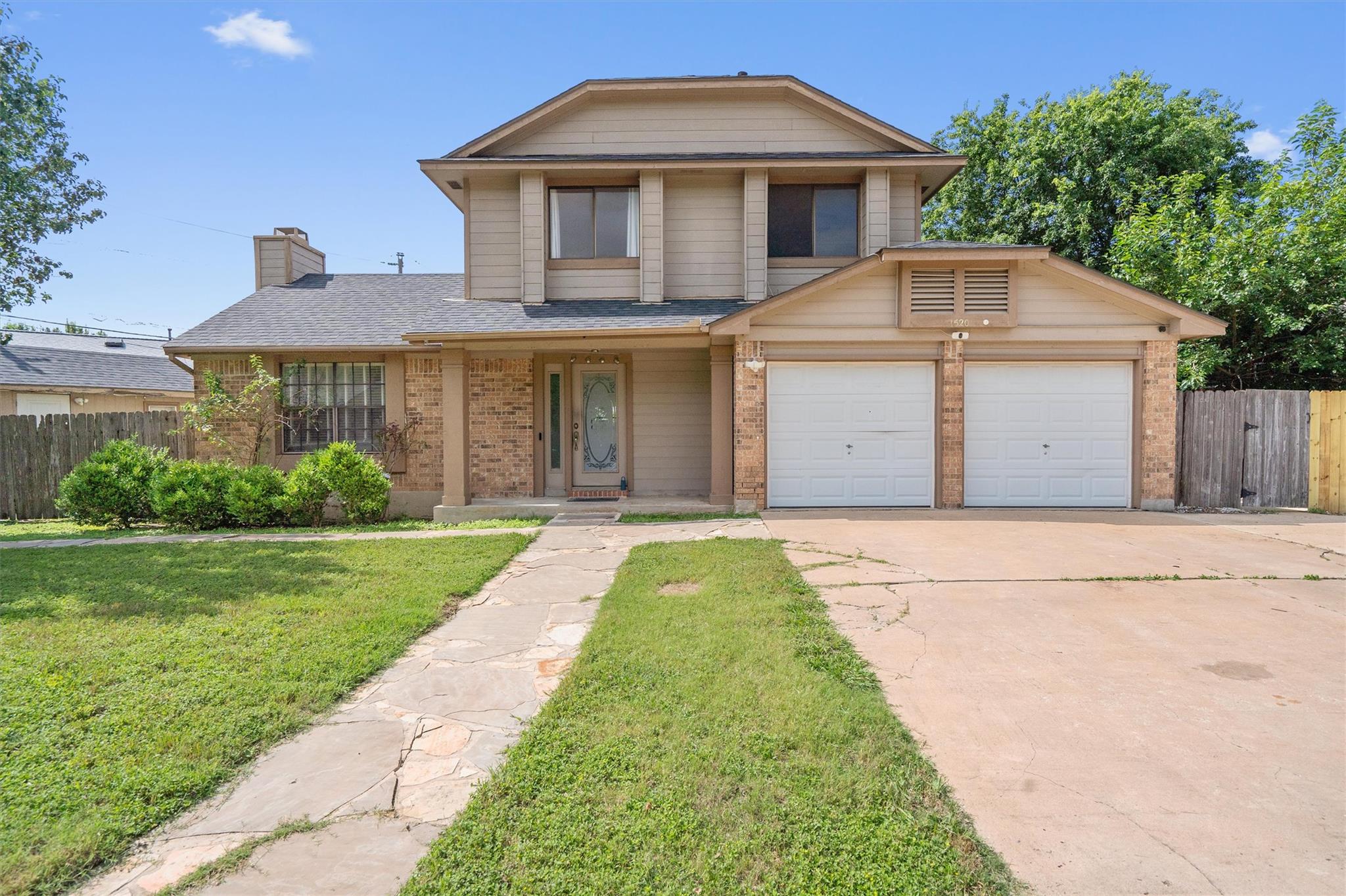 1520 Clearview Loop
