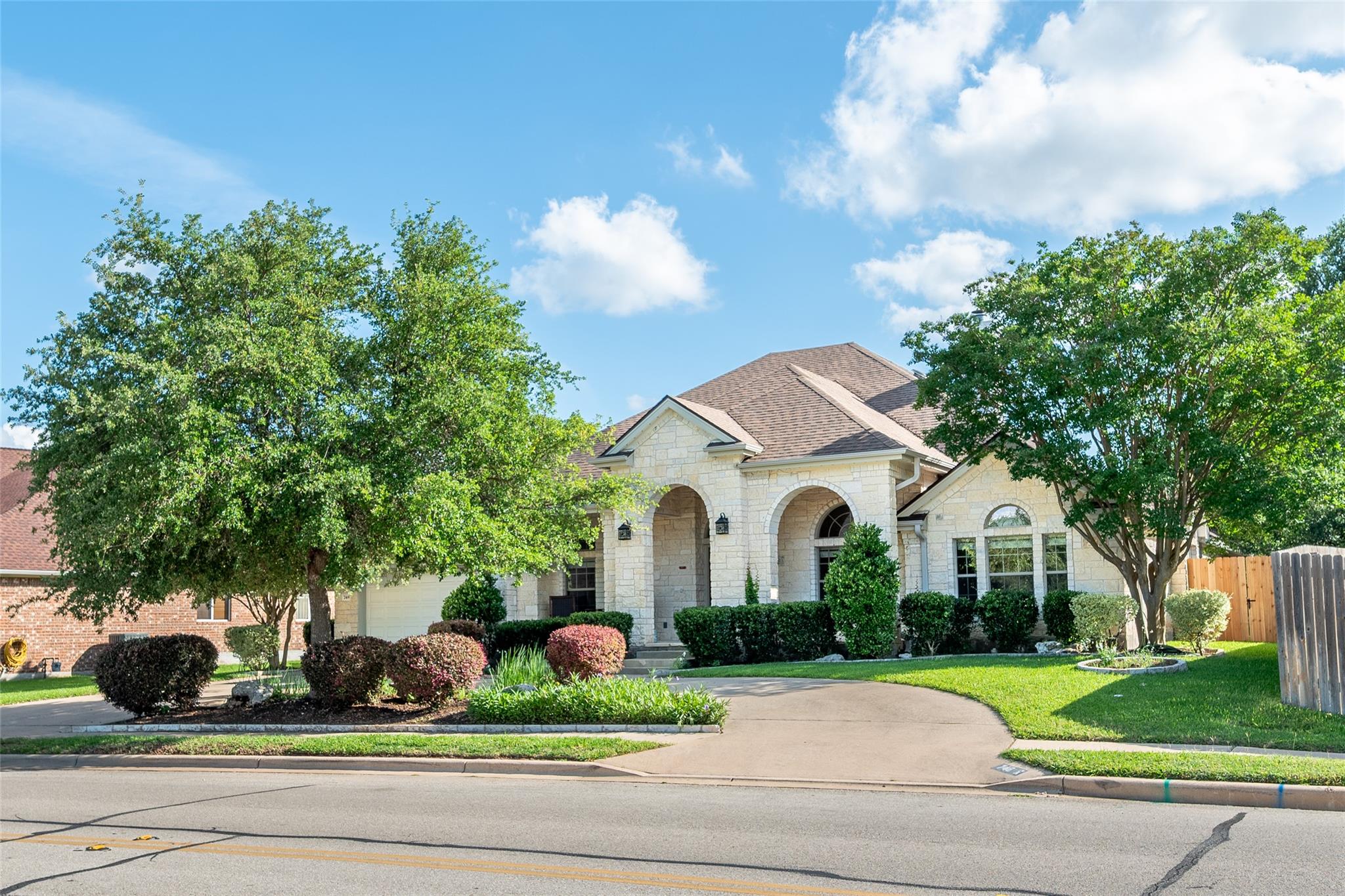 748 Nelson Ranch Rd