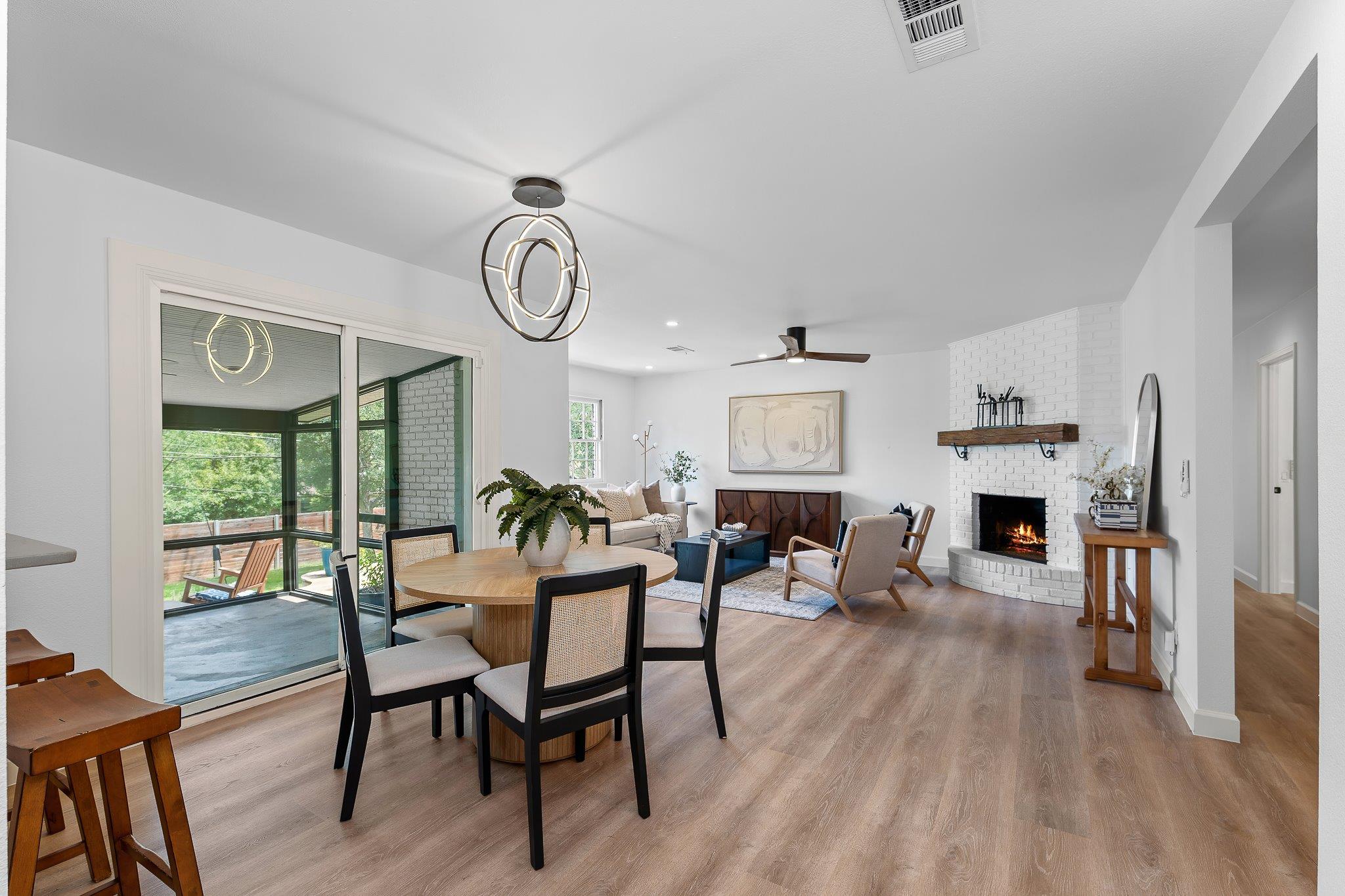 2700 Rock Terrace Dr
