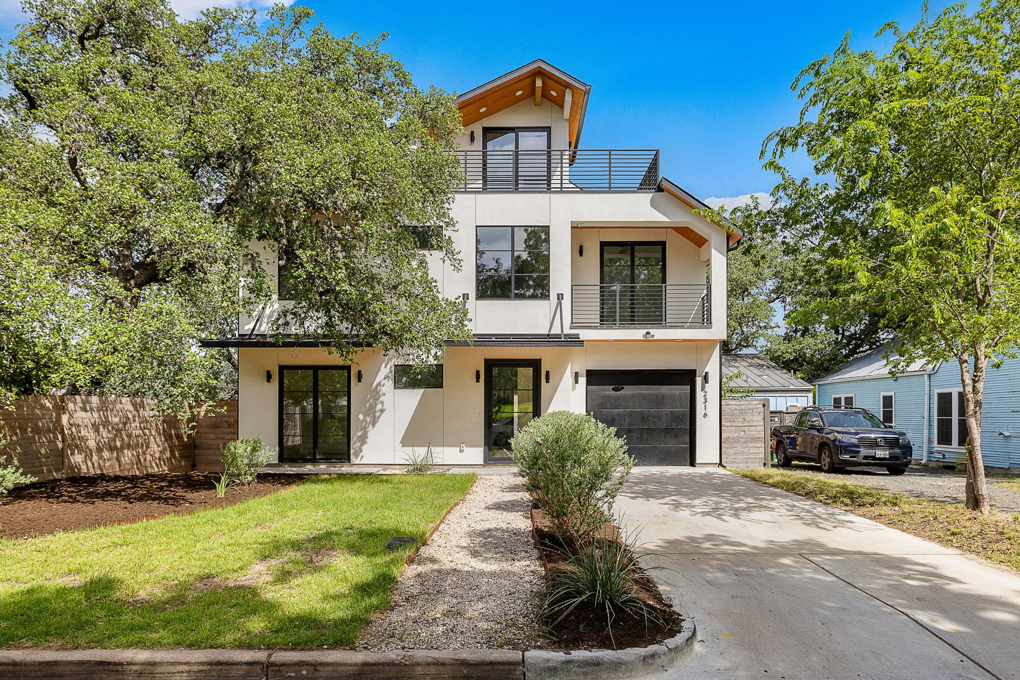 2316 Euclid Ave