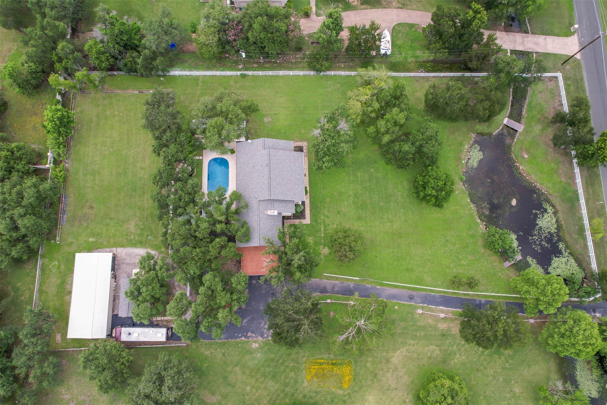 2204 Walsh Dr