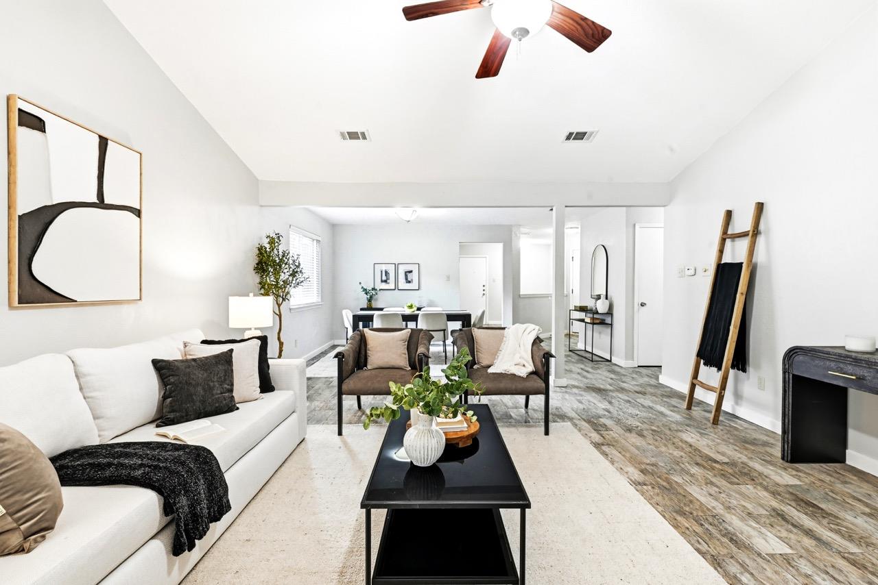 9733 Anderson Village Dr