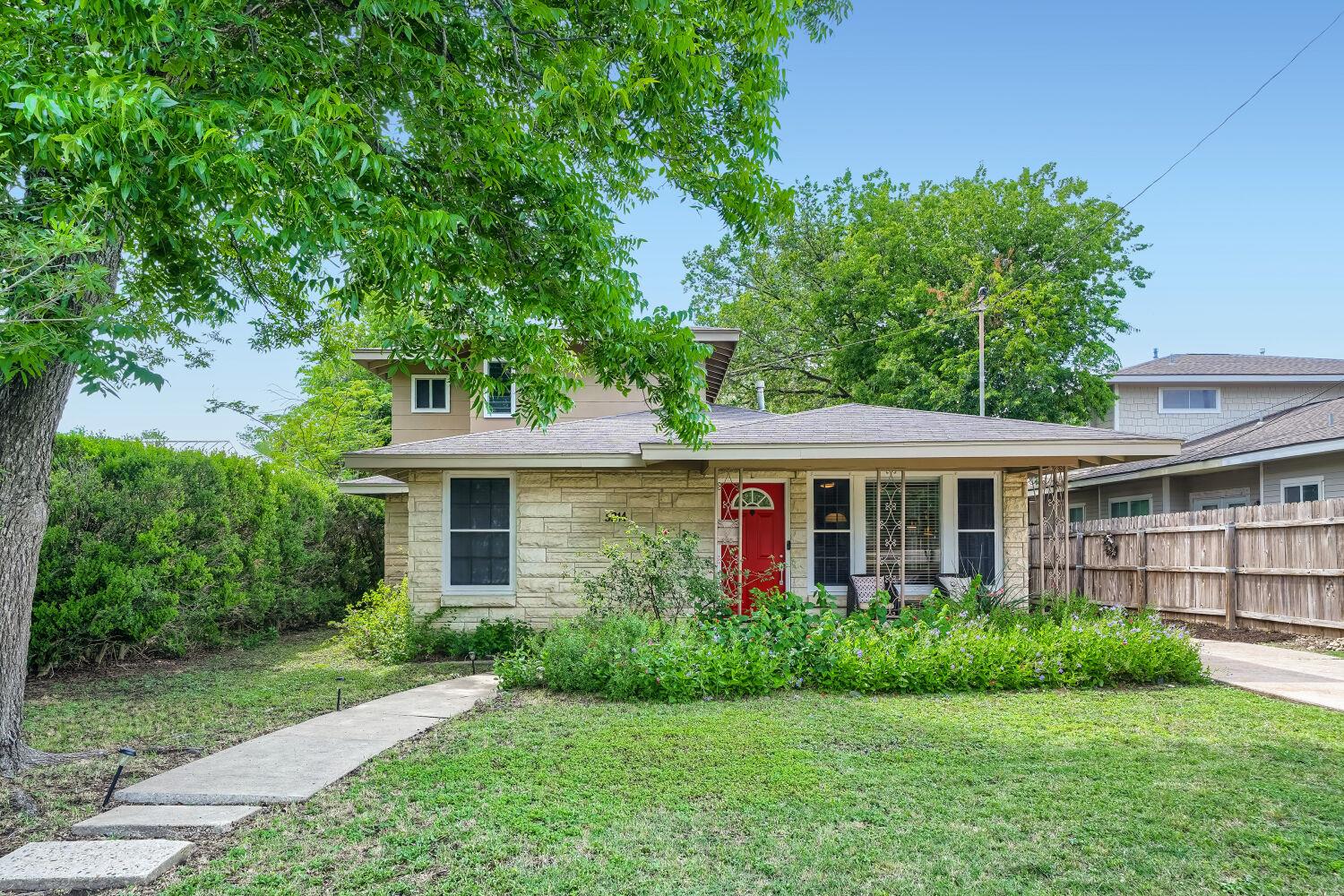 5214 Grover Ave