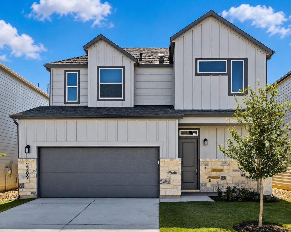 2209 Grenache Dr