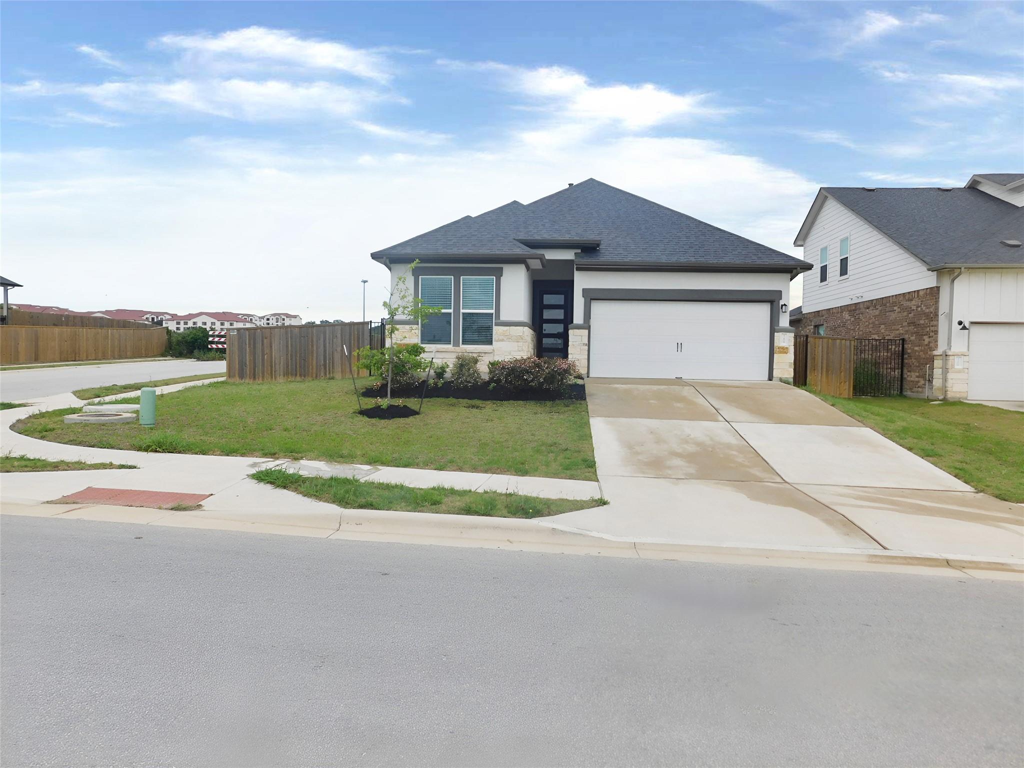 11808 DILLON FALLS Dr