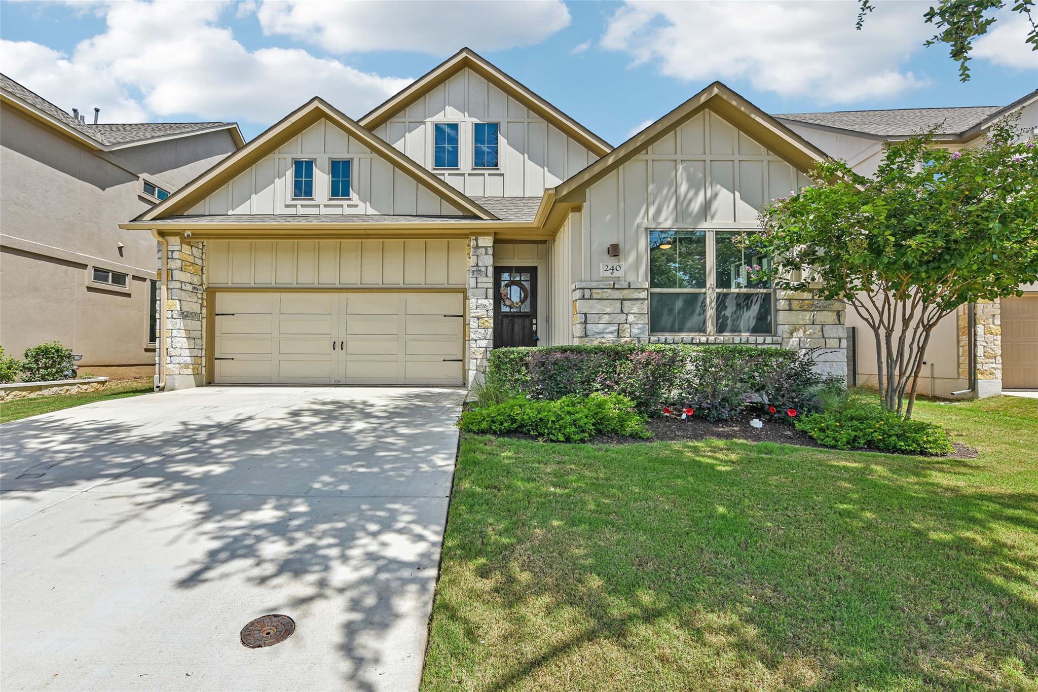 240 Diamondback Dr