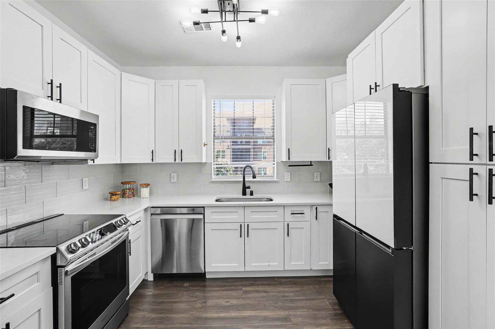 11203 Ranch Road 2222
