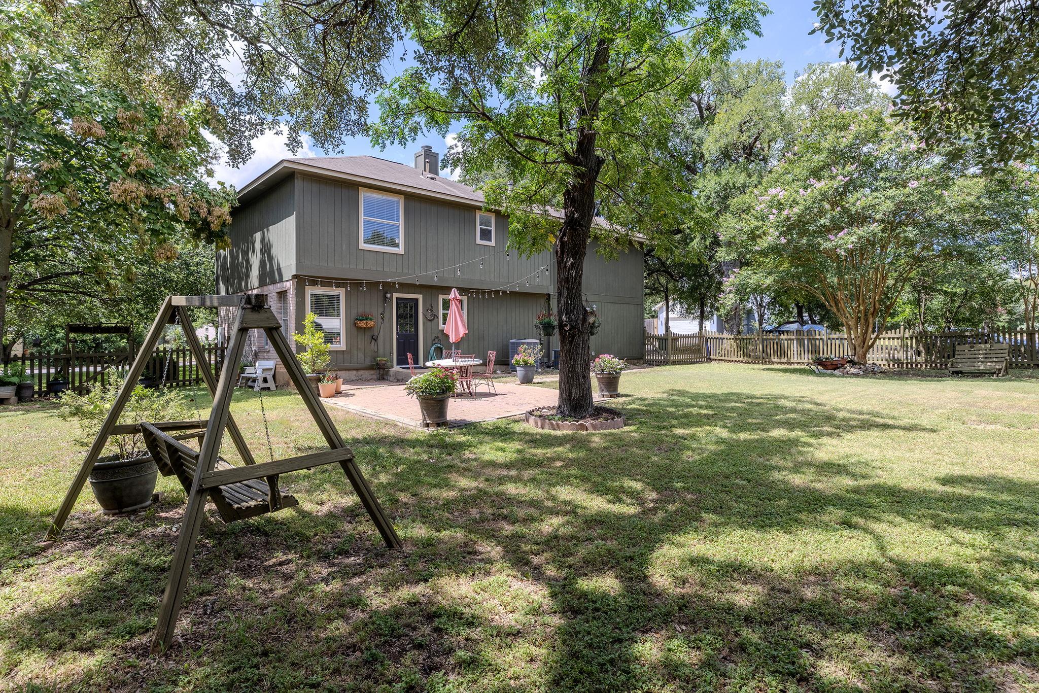 604 Post Oak Cir