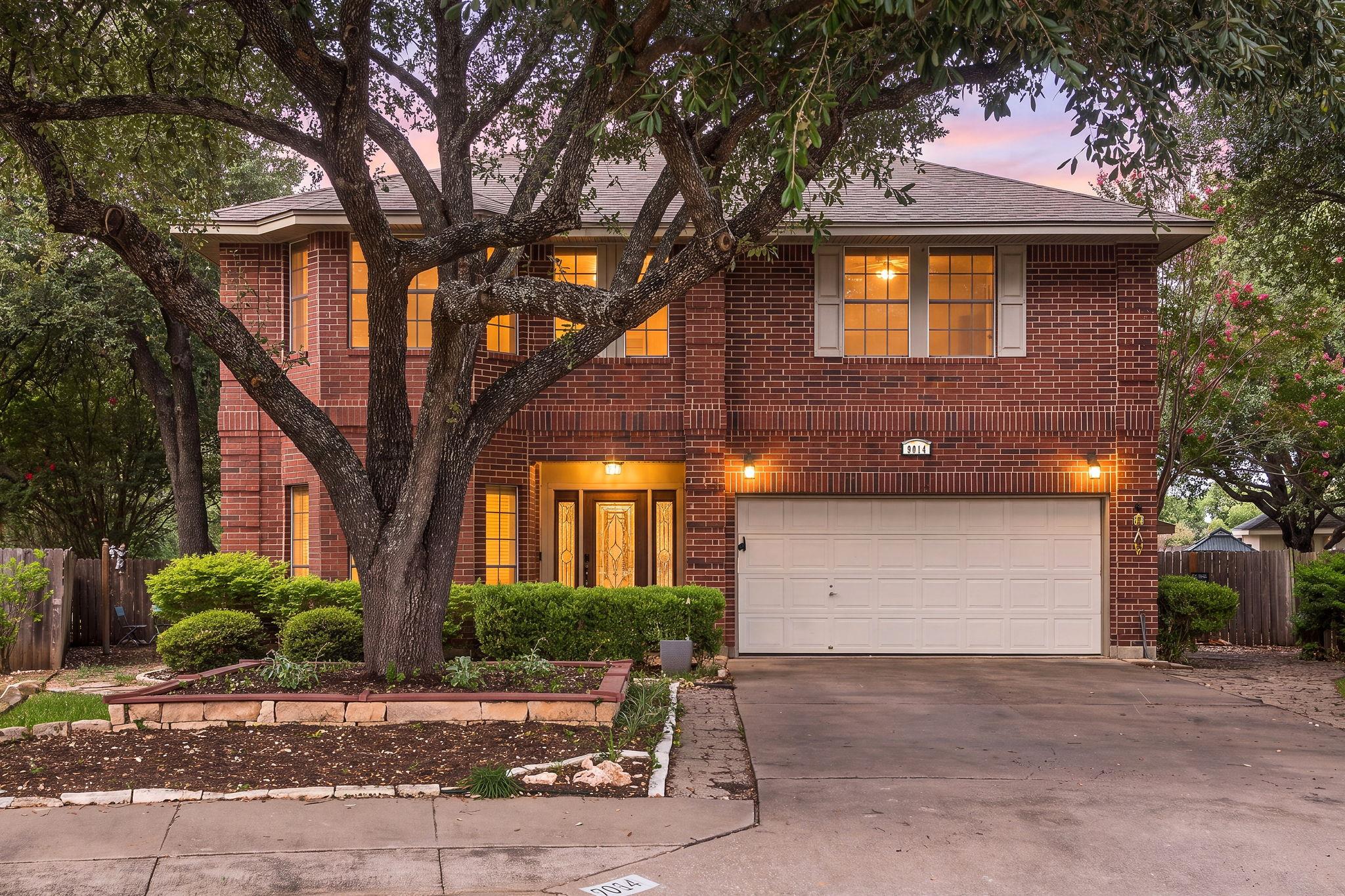 9014 Brimstone Ln